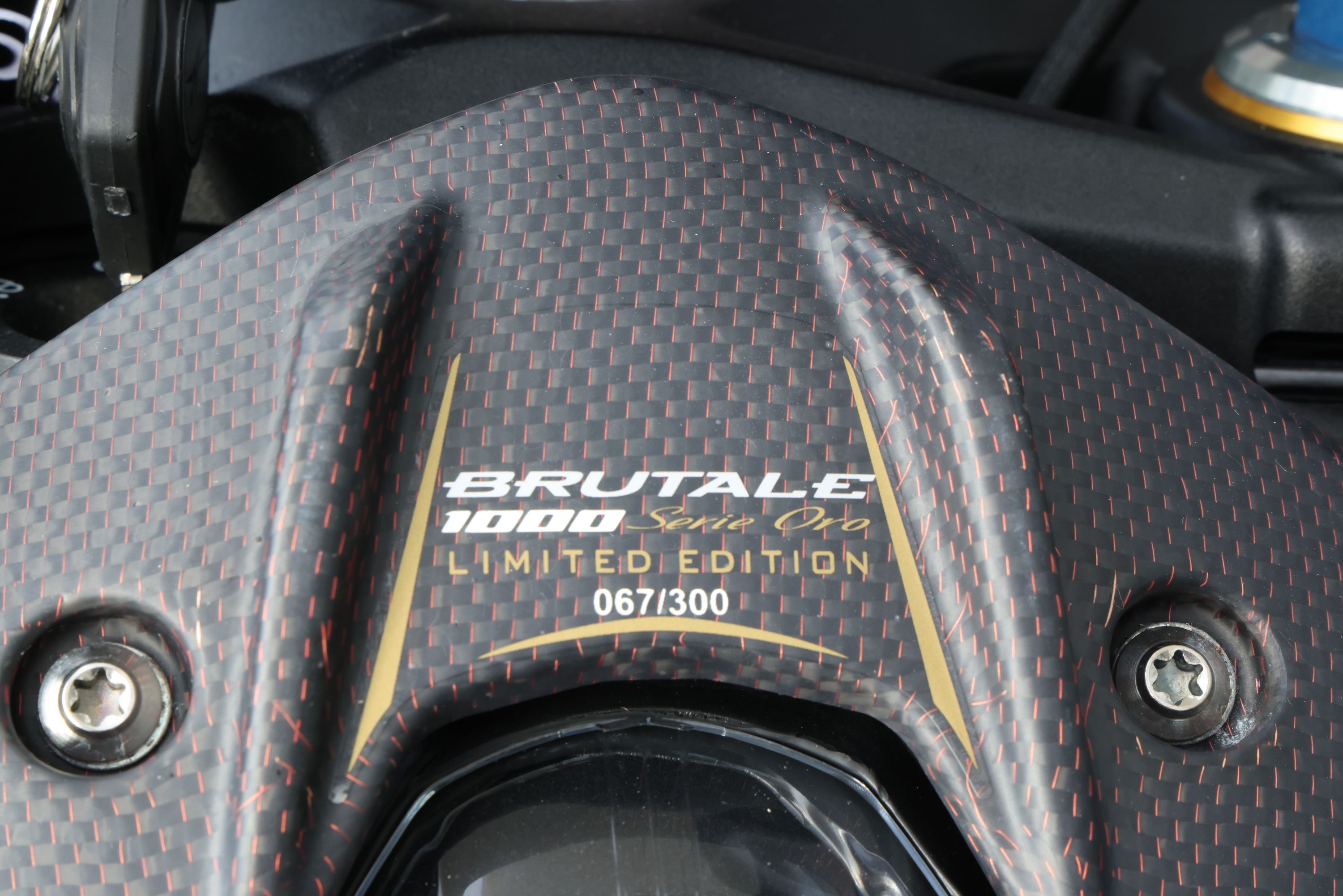 Agusta Brutale 1000 Serie Oro 11