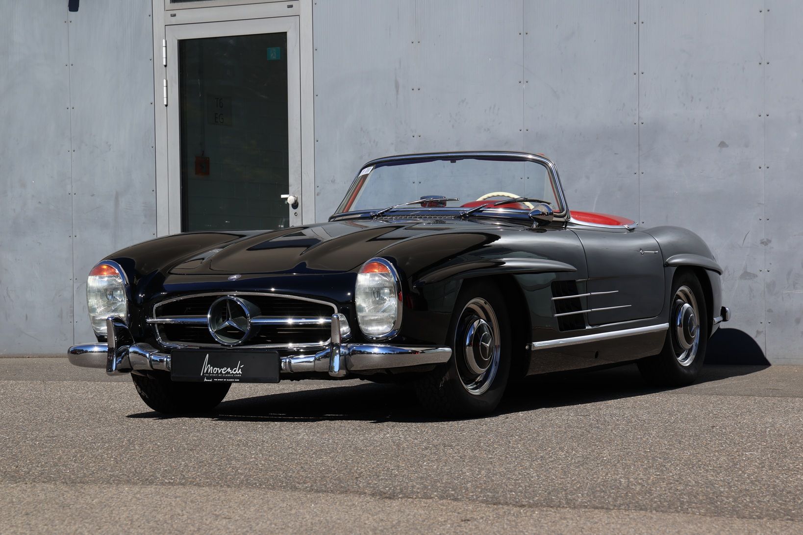 Mercedes-Benz 300 SL Roadster 3