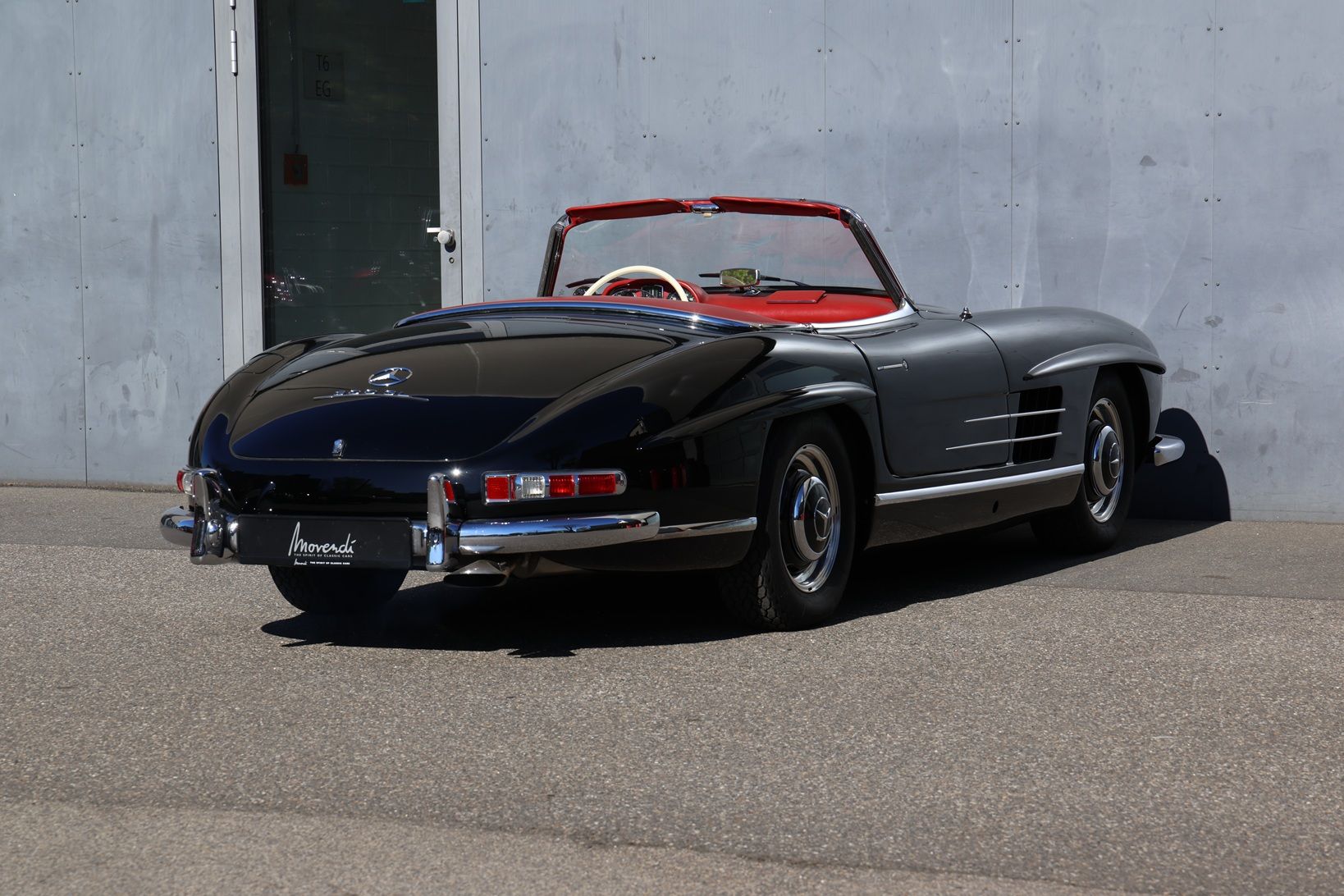 Mercedes-Benz 300 SL Roadster 12