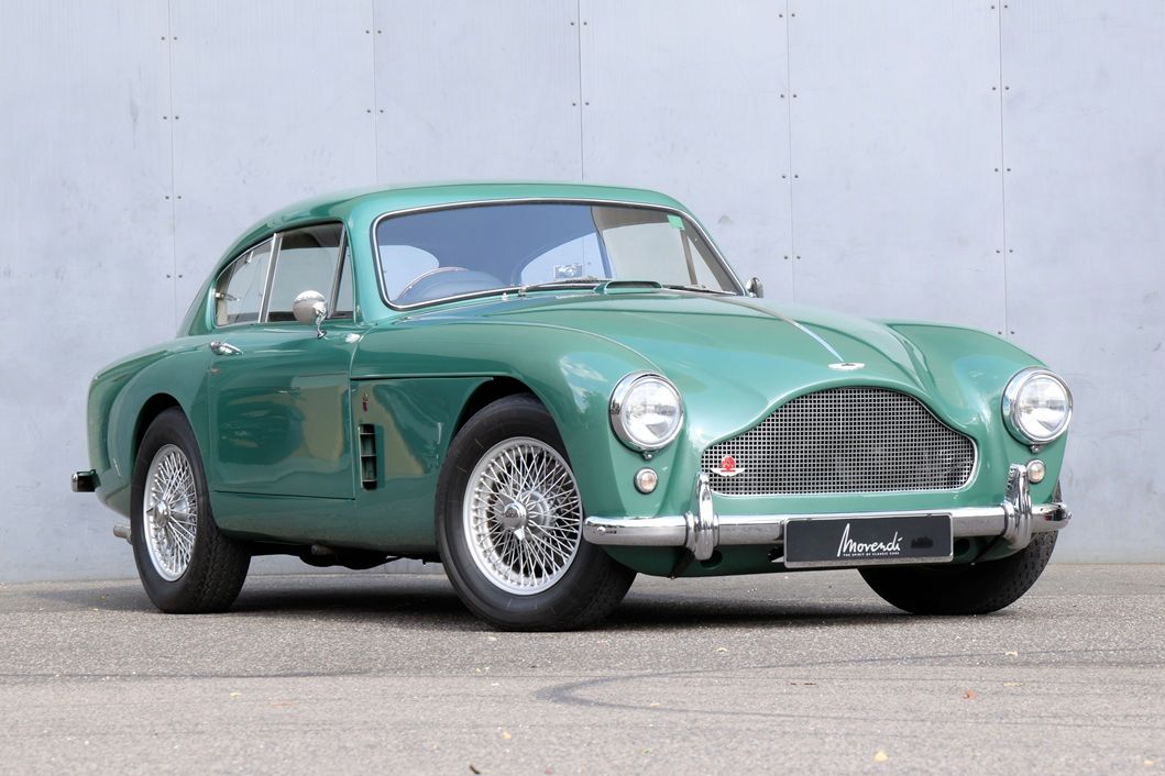 Aston Martin DB 2/4 MK III 2-Door Coupé 8