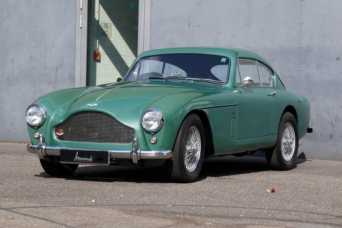 Aston Martin DB 2/4 MK III 2-Door Coupé 10