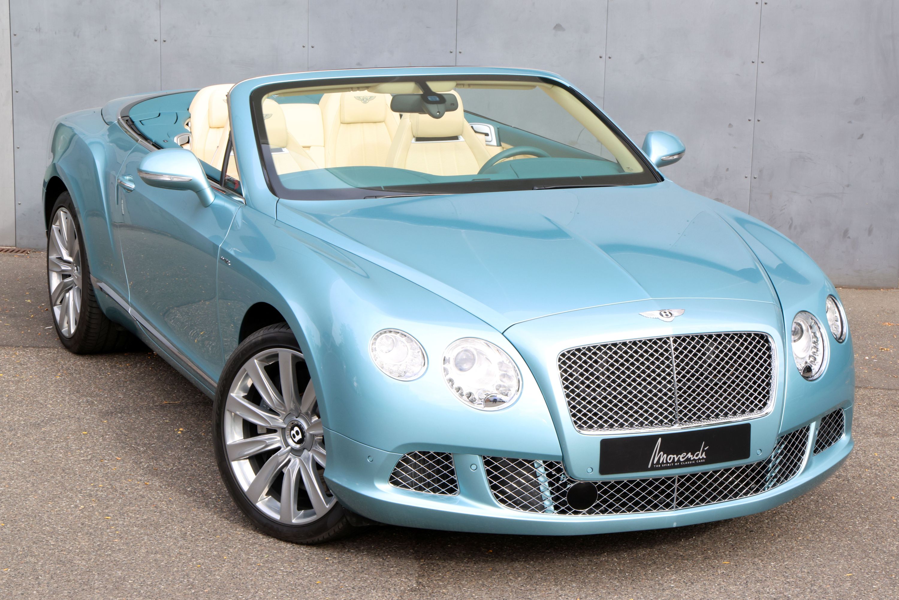 Bentley Continental GTC V12 Convertible 9