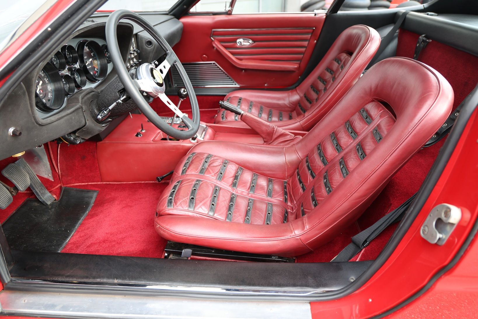 Ferrari 365 GTB/4 Daytona Plexiglas Version 13
