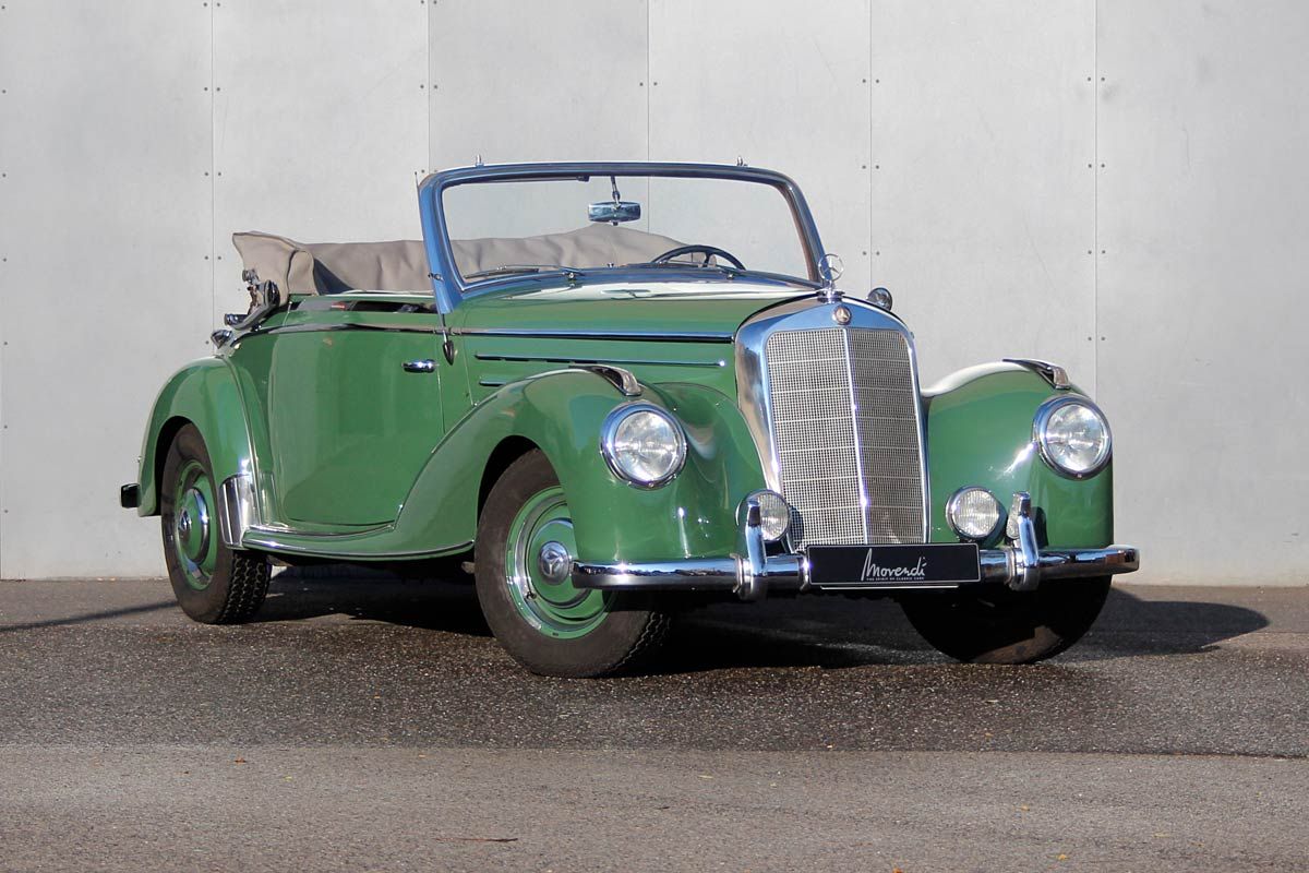 Mercedes-Benz 220 Cabriolet A 2