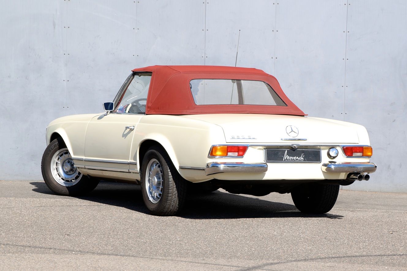 Mercedes-Benz 280 SL Pagode 2