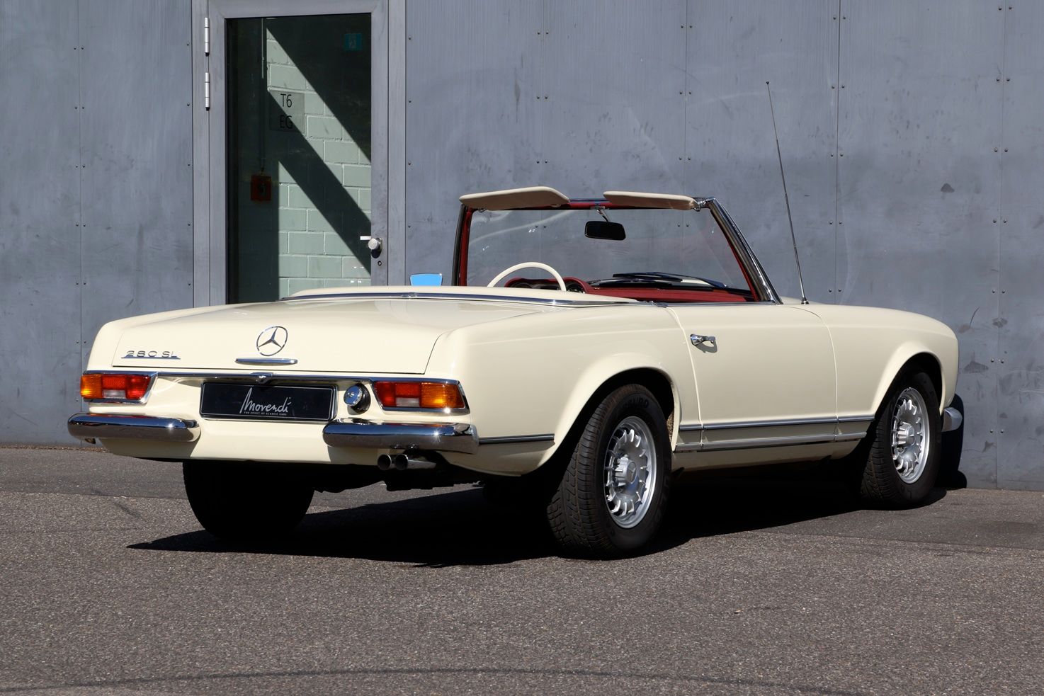 Mercedes-Benz 280 SL Pagode 9