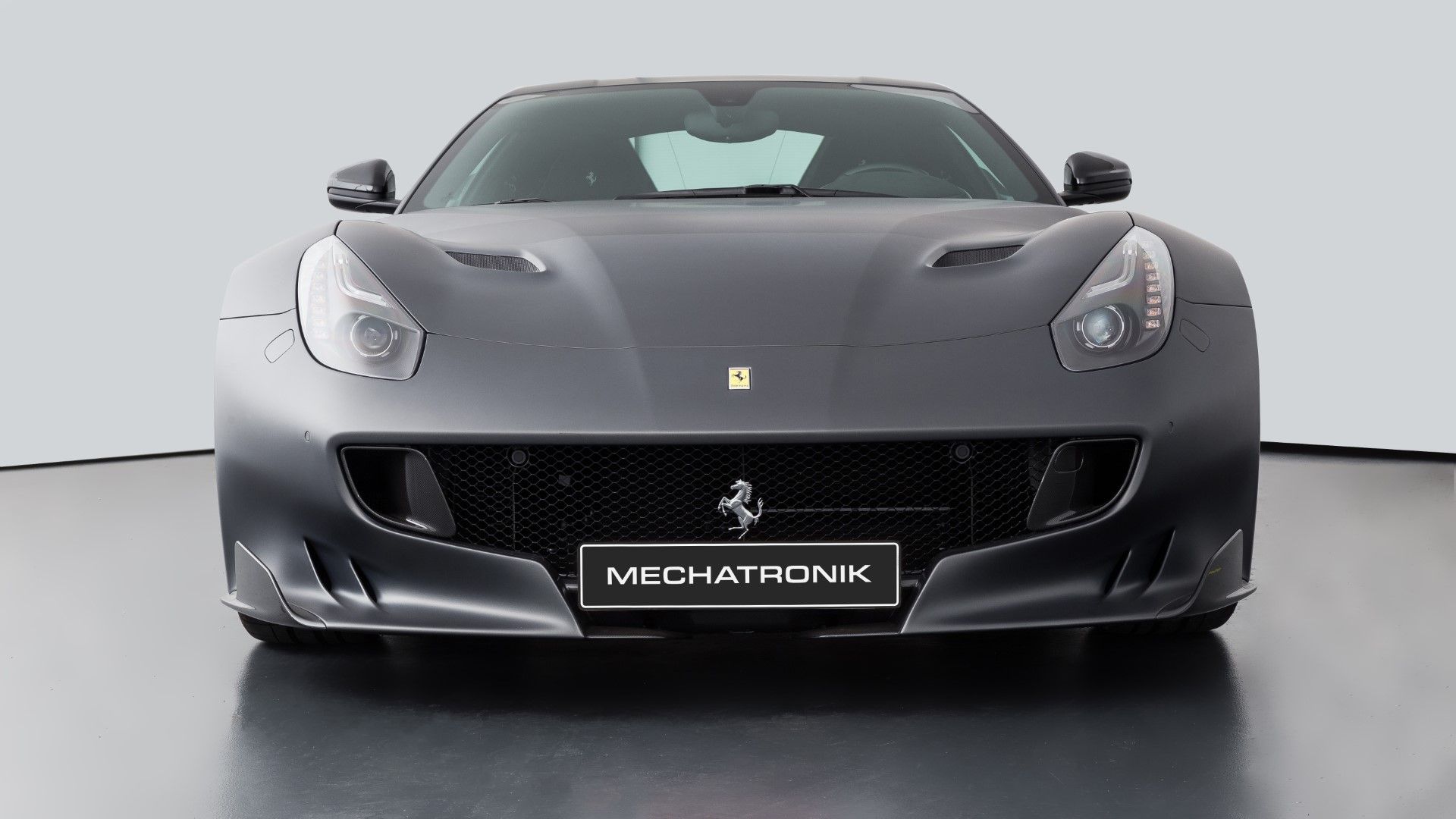 Ferrari F12 TDF 10