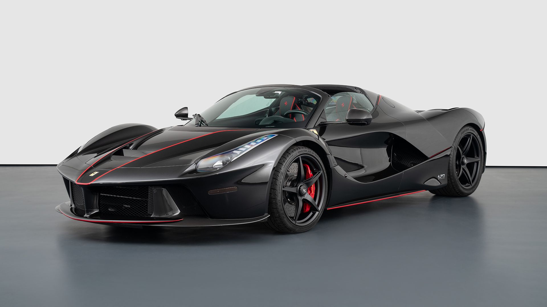 Ferrari LaFerrari Aperta 4