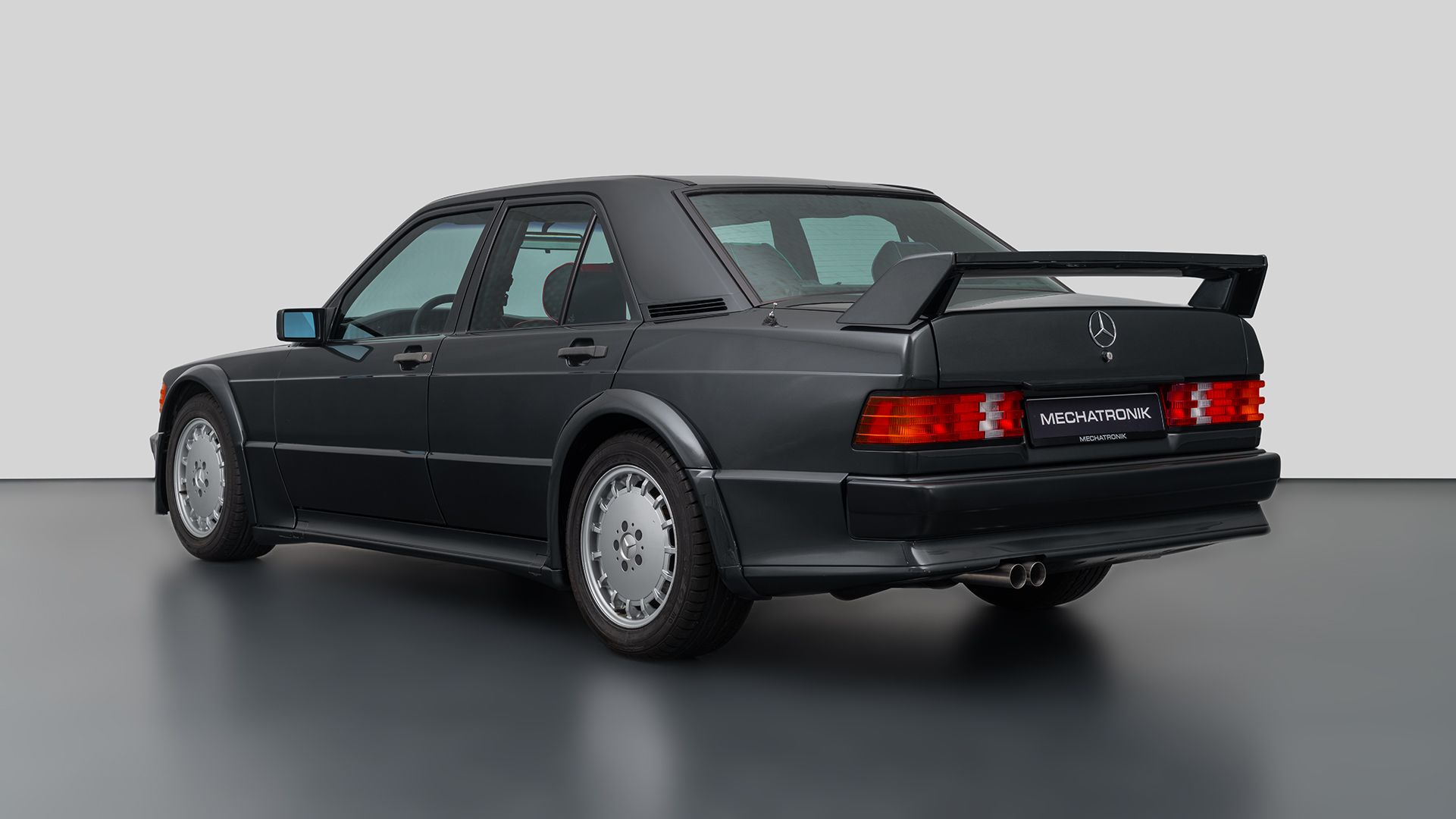 Mercedes-Benz 190 E 2.5-16 Evo I 3