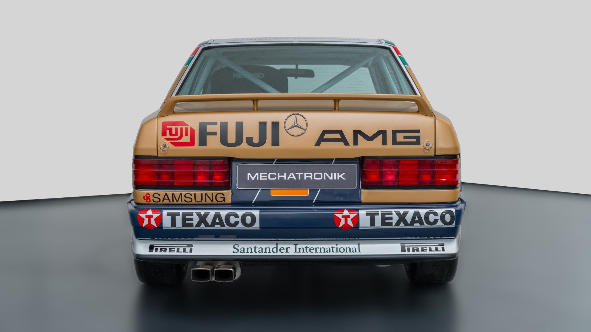 Mercedes-Benz 190 E 2.3-16 DTM 7
