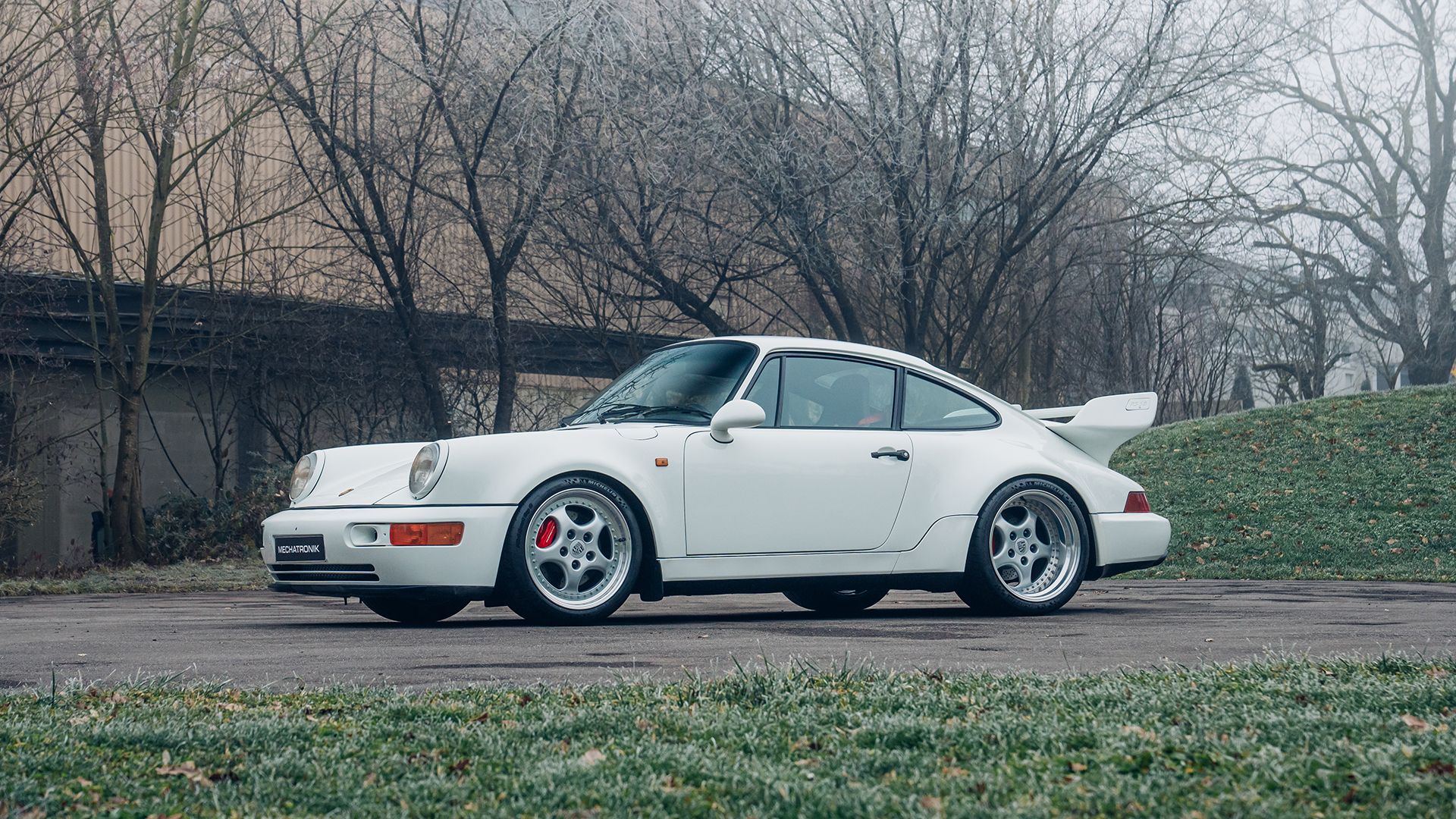 Porsche 911 (964) Carrera RS 3.8 12