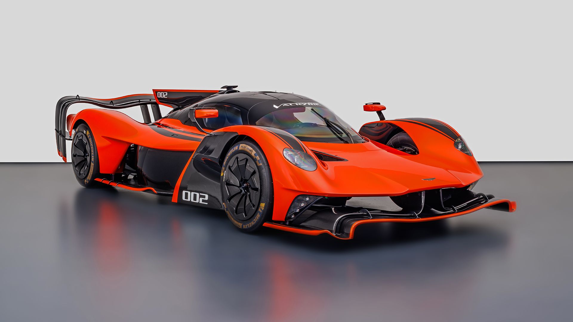 Aston Martin Valkyrie AMR Pro 2