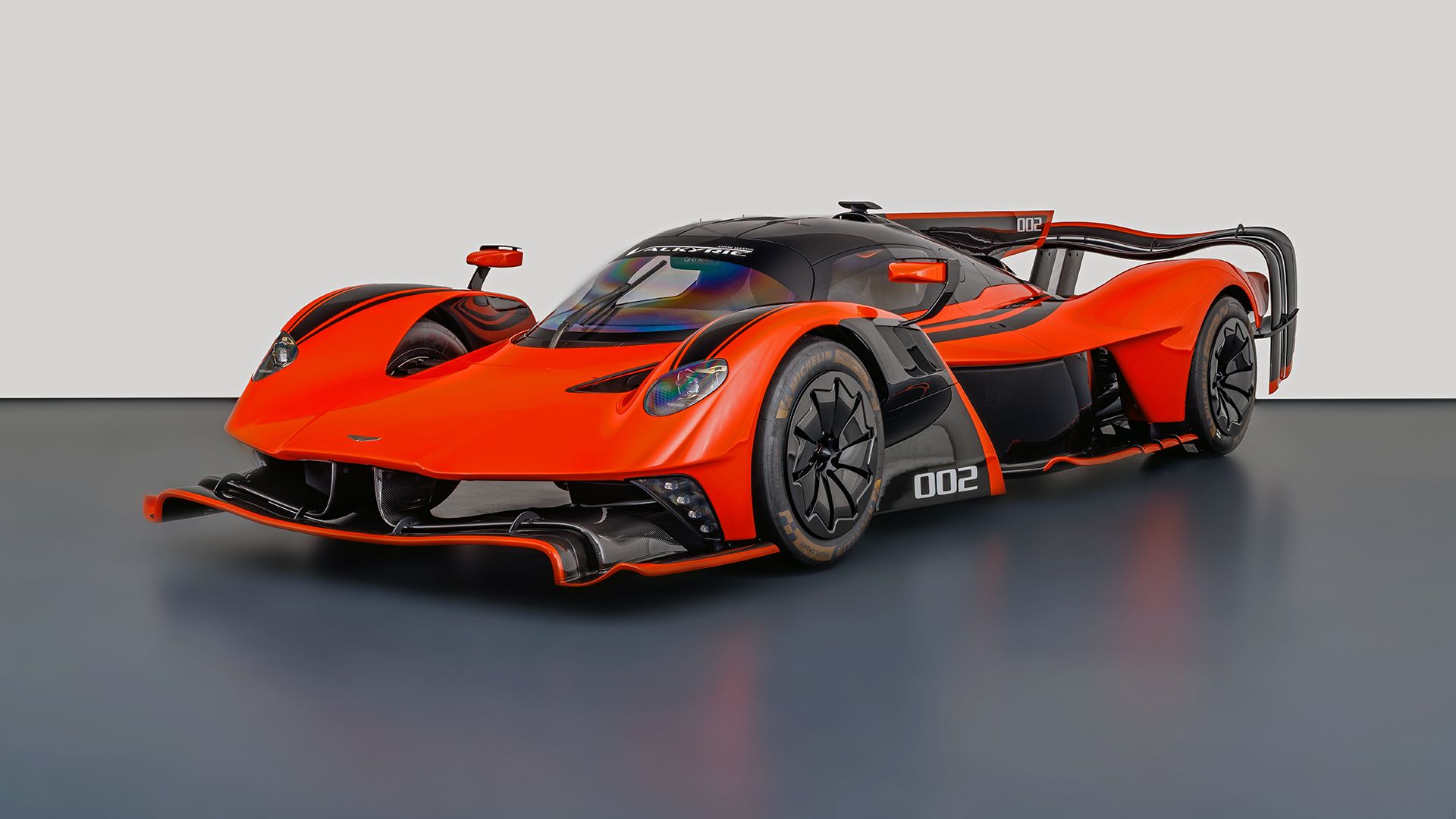 Aston Martin Valkyrie AMR Pro 4