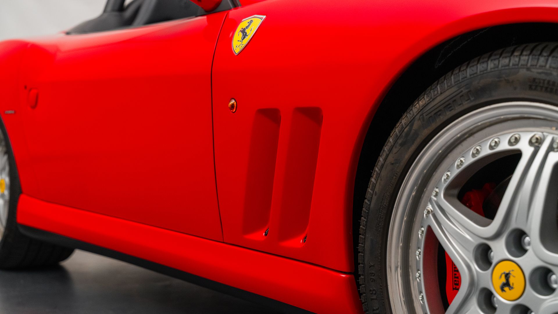Ferrari 550 Barchetta 12