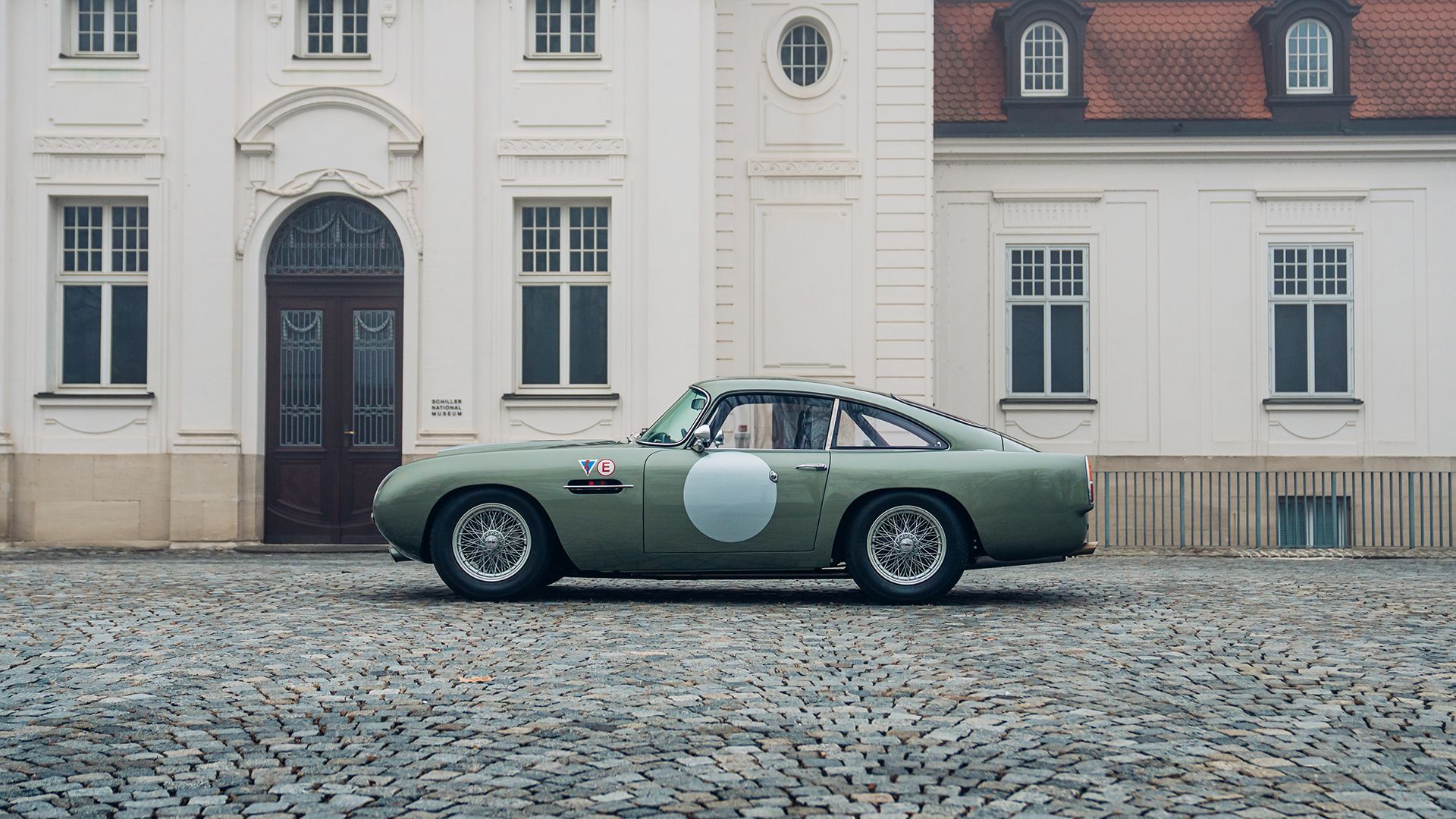 Aston Martin DB4 GT Continuation 3