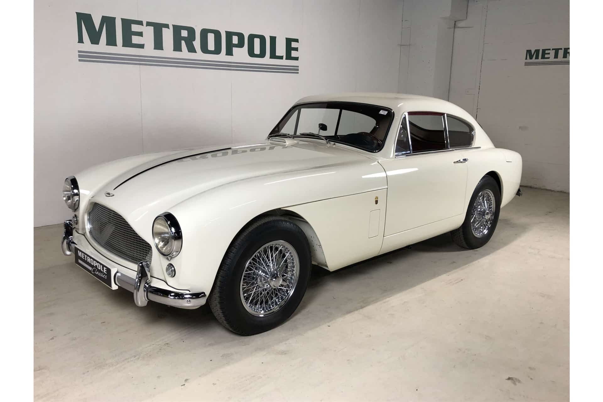 Aston Martin DB2/4 MK III 9