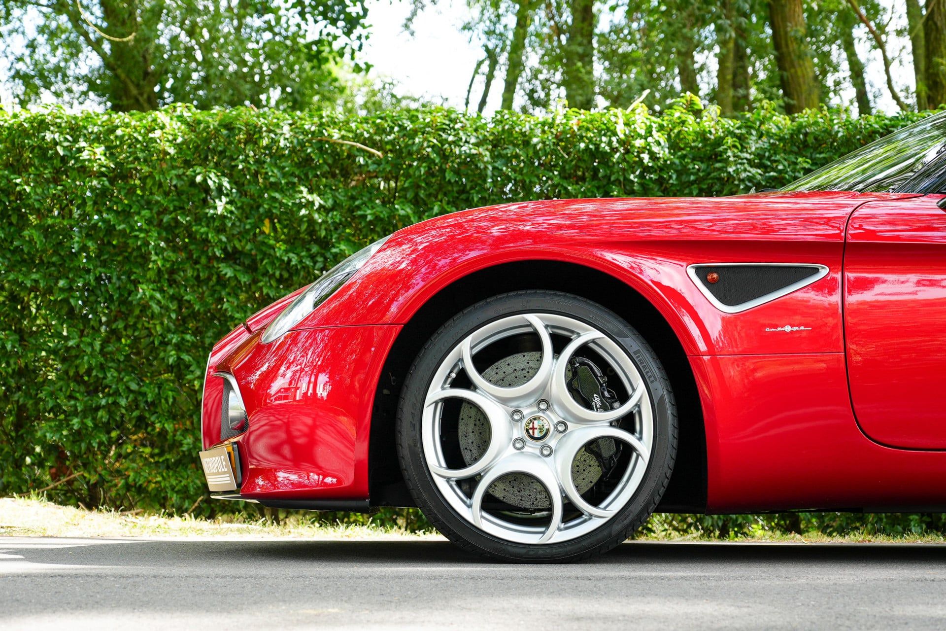 Alfa Romeo 8C Competizione Spider 4.7 V8 3