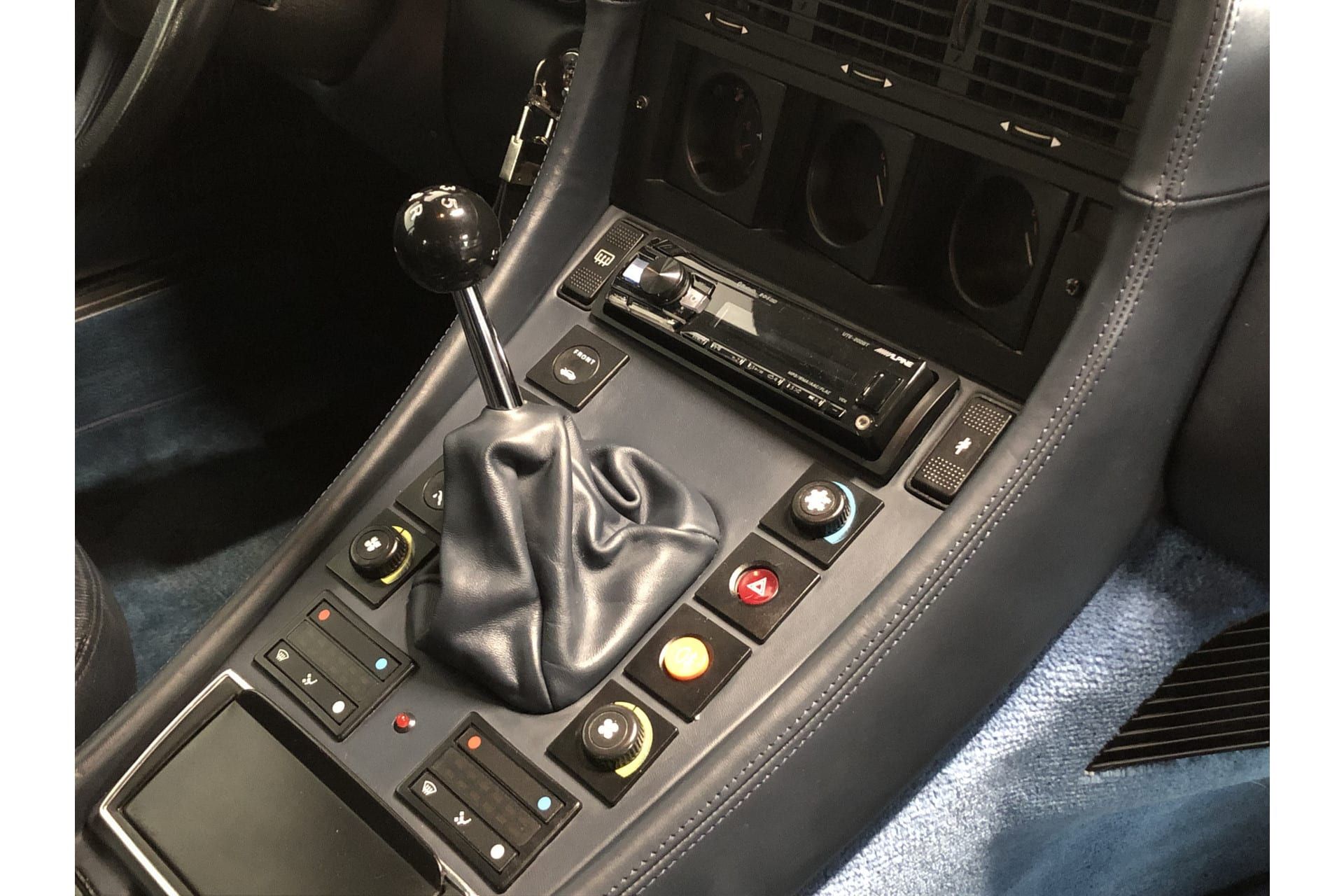 Ferrari 412 12