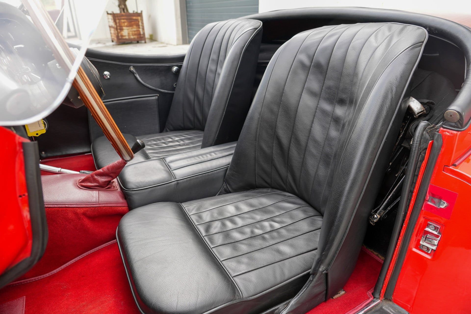 Jaguar XK140 SE OTS 5