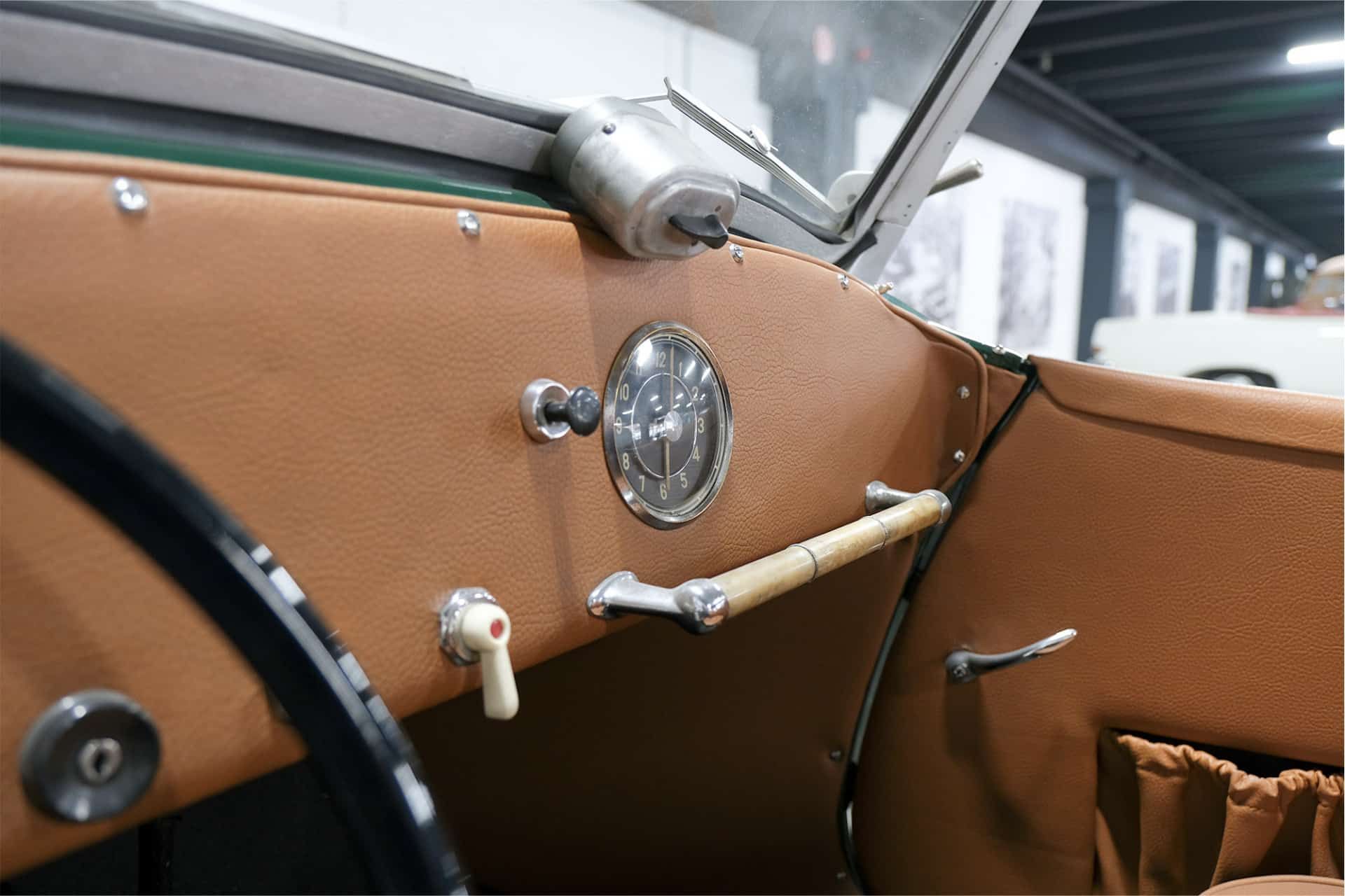 Ford Eifel Karmann . 1939. 12