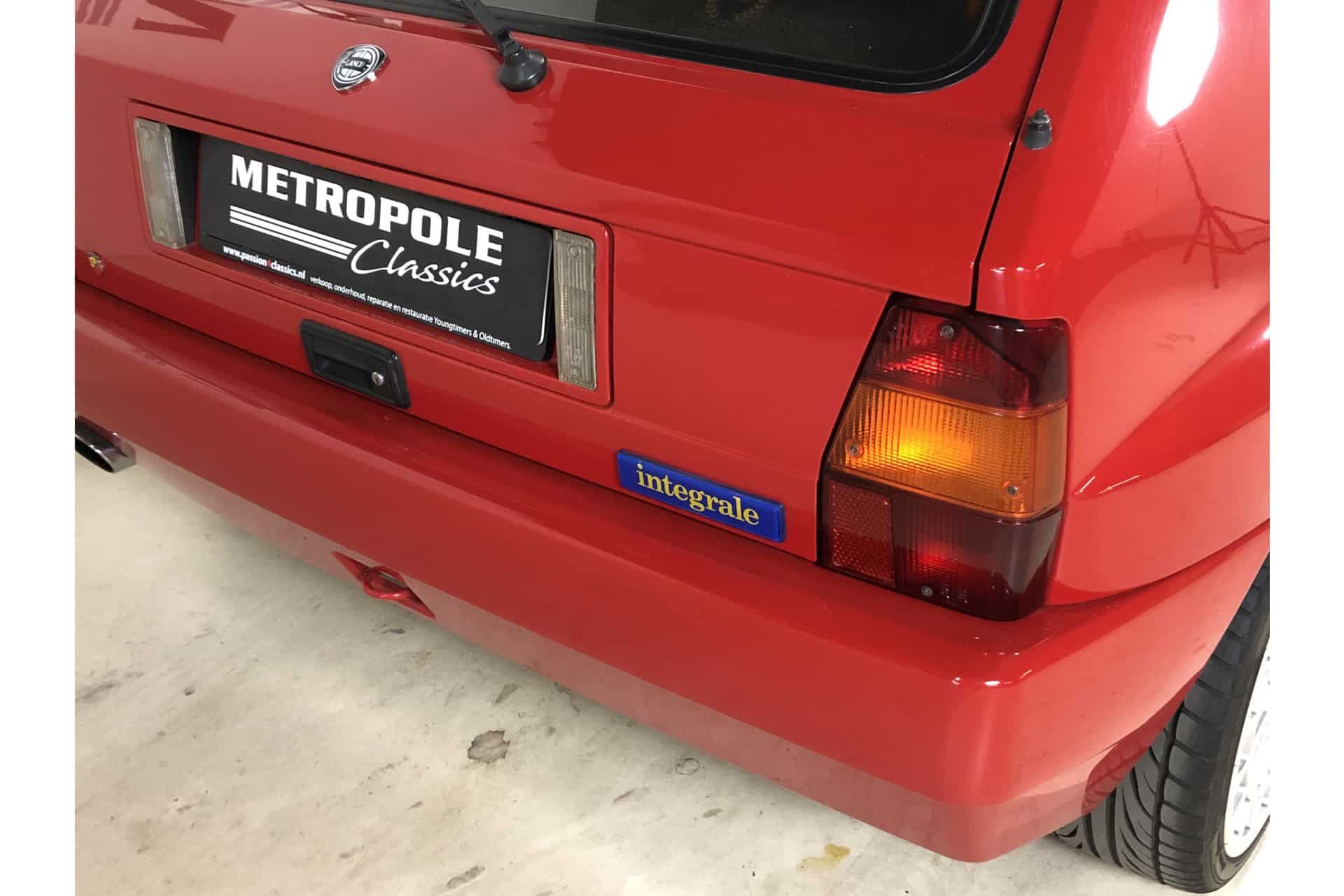 Lancia Delta HF Integrale 10