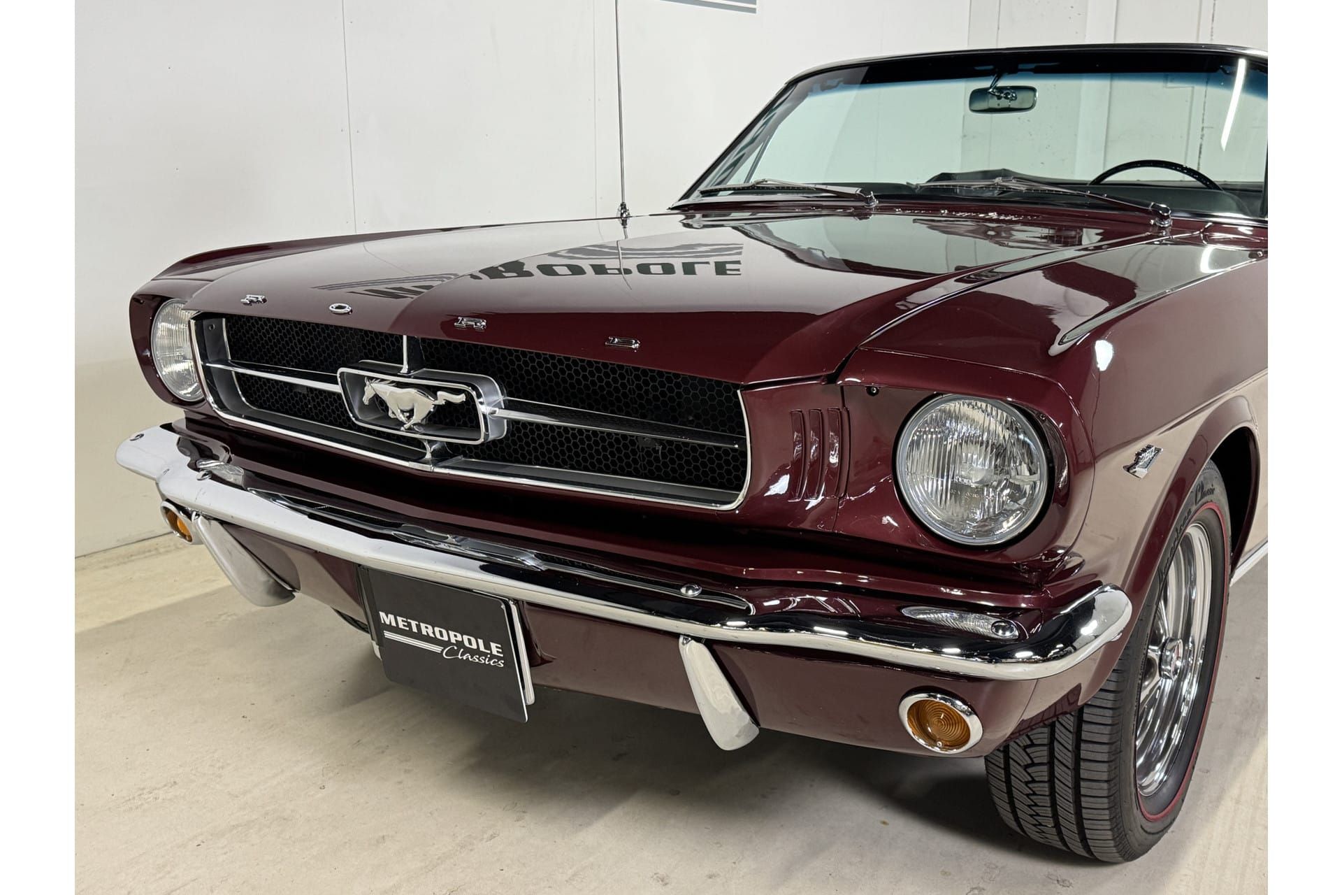 Ford Mustang 260 Convertible 9