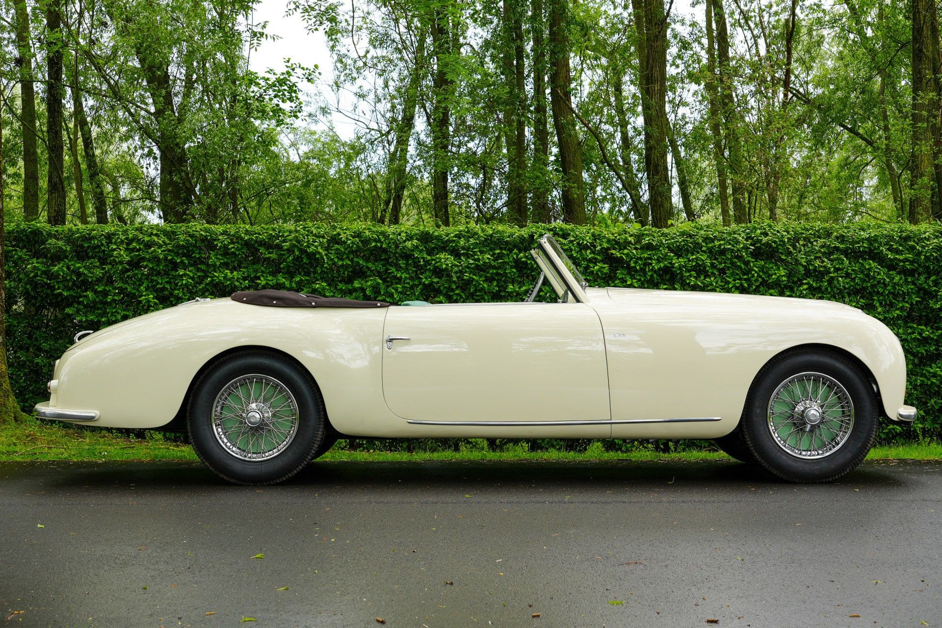 Lago T26 Record Cabriolet 4