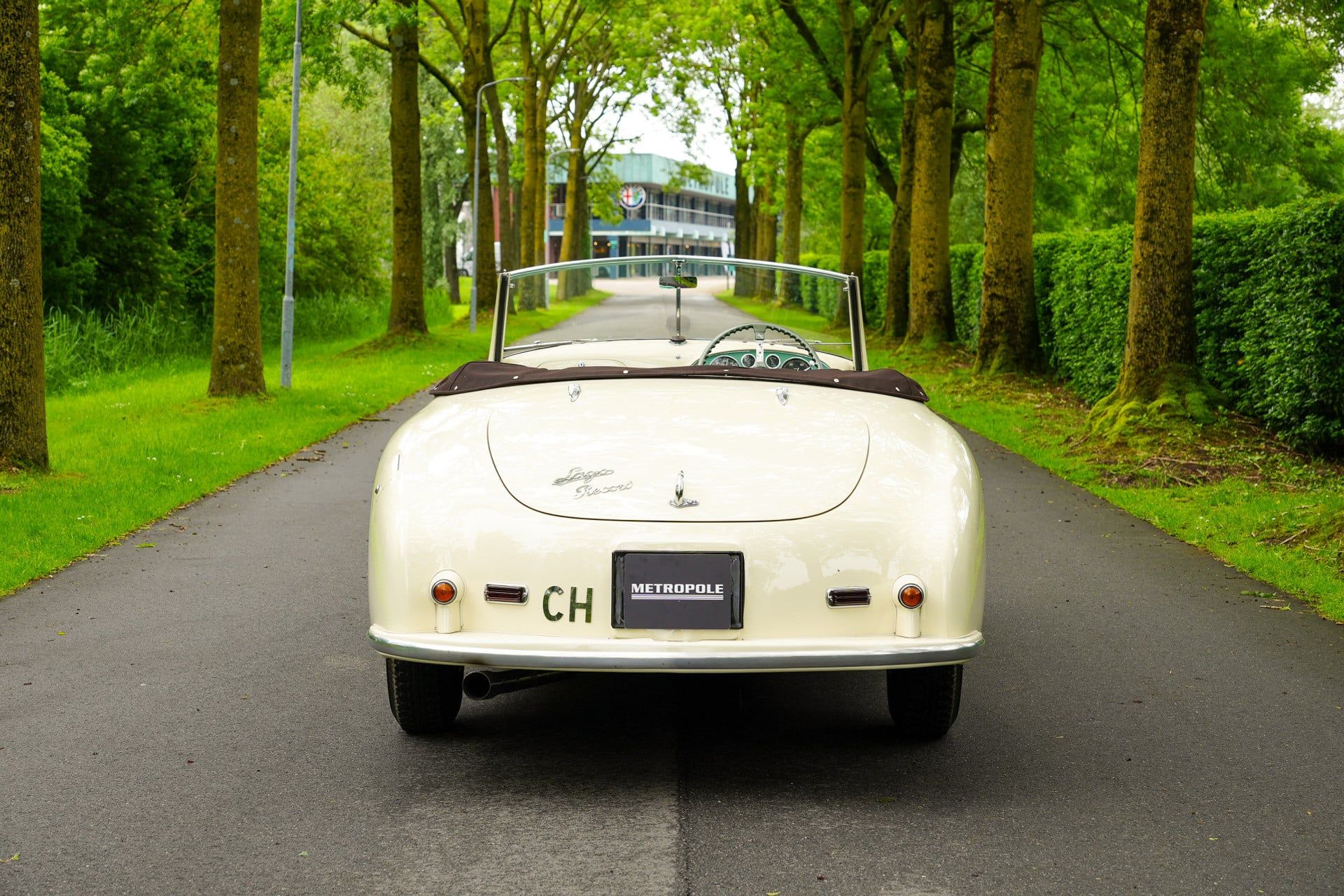 Lago T26 Record Cabriolet 7