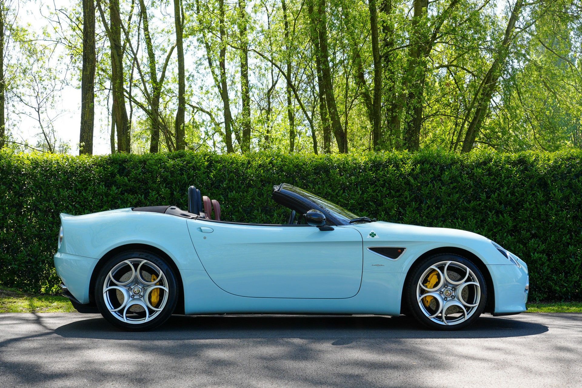 Alfa Romeo 8C Spider 11