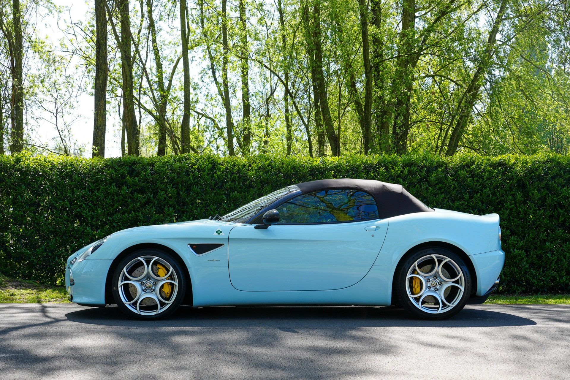Alfa Romeo 8C Spider 12