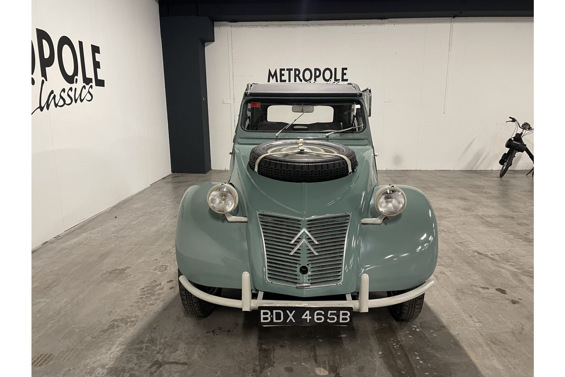 Citroën 2CV Sahara 4x4 6