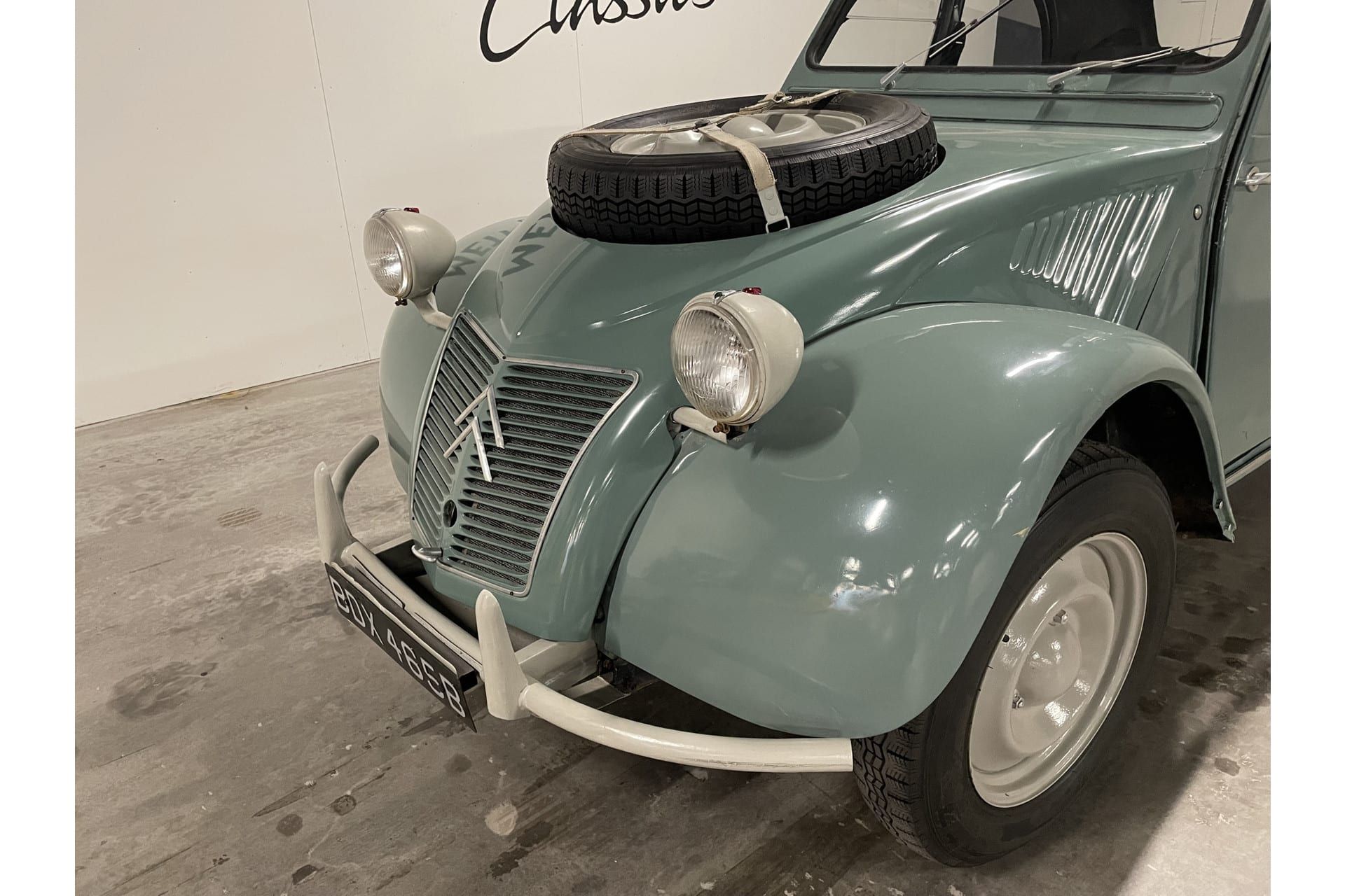 Citroën 2CV Sahara 4x4 8