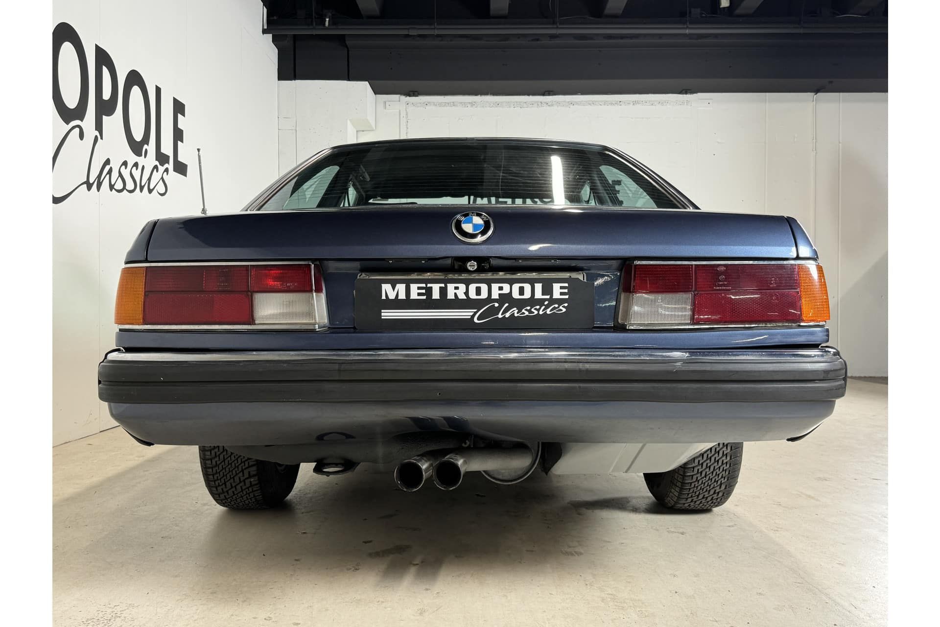 BMW 635 CSI E24 8
