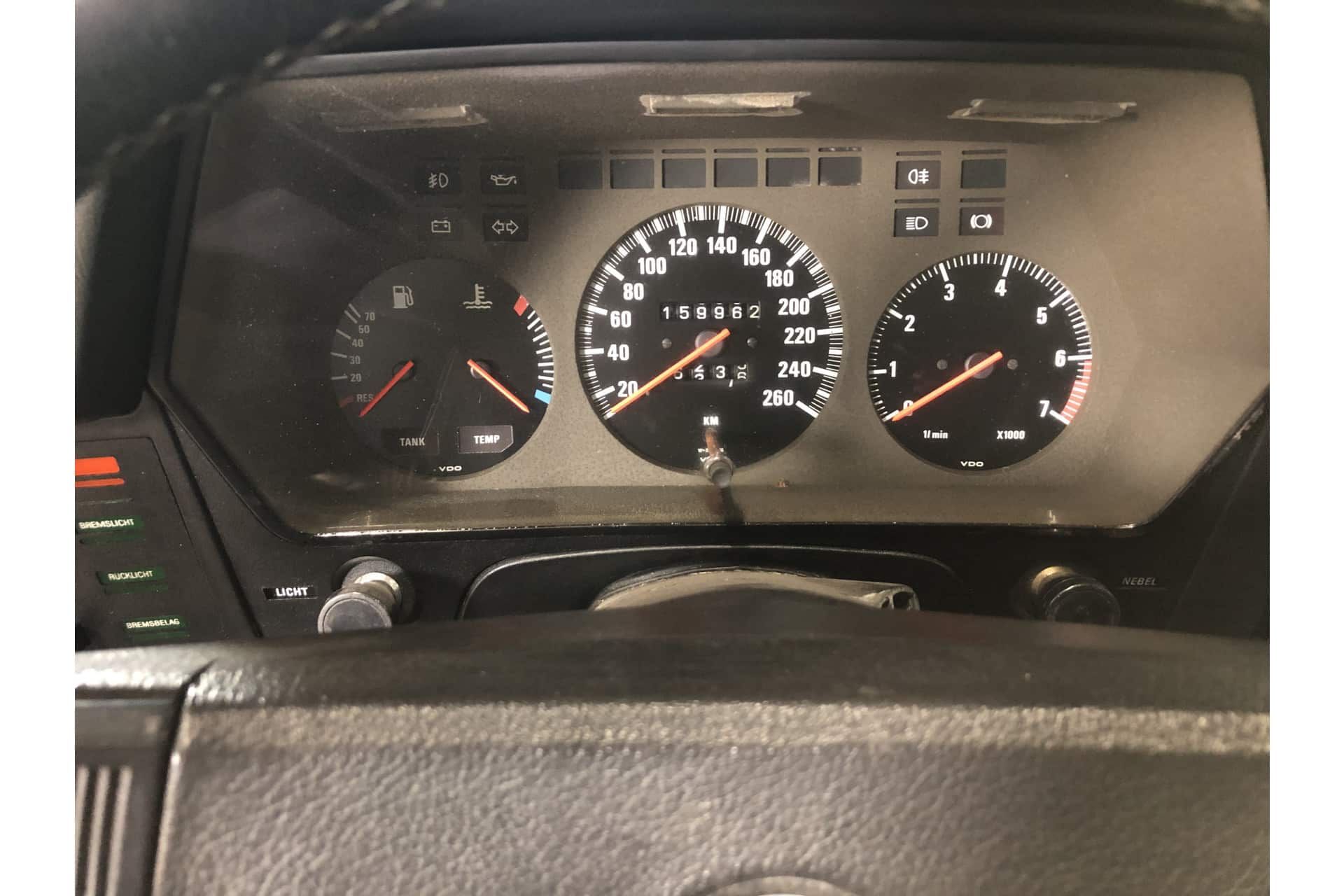 BMW 635 CSI E24 13