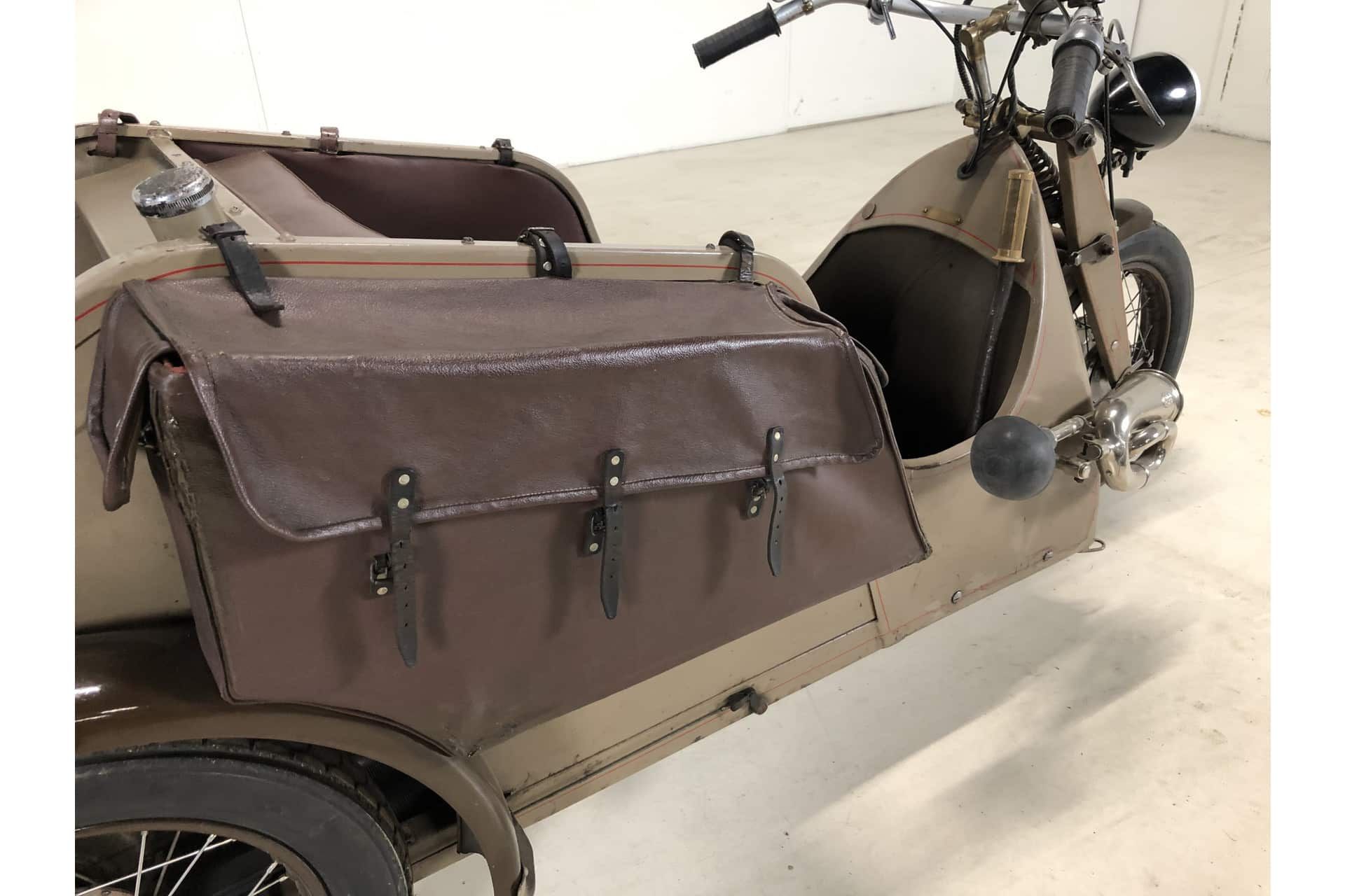 Voiturette-Troicycle 12