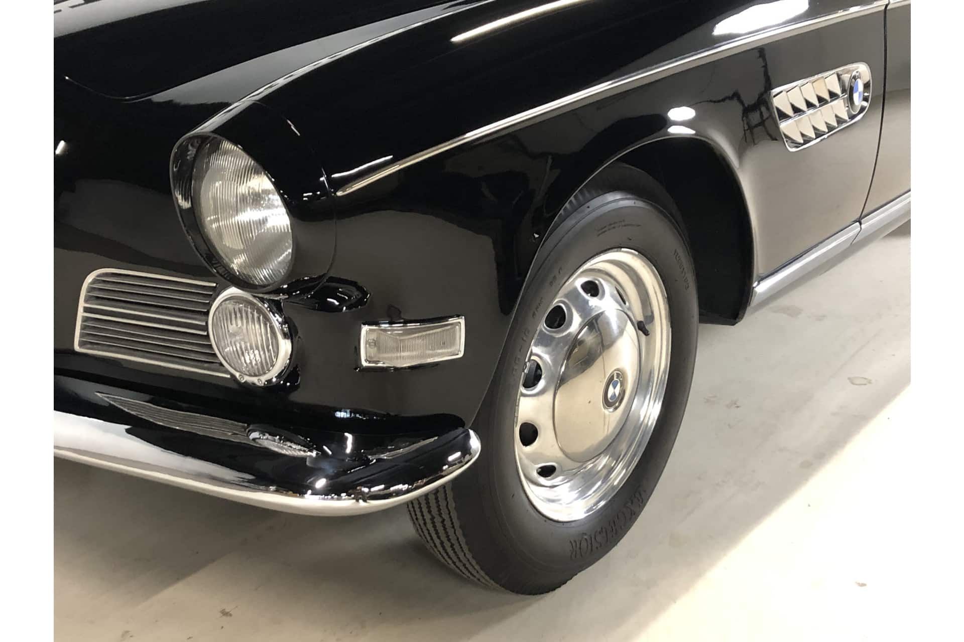 BMW 503 Coupe 8