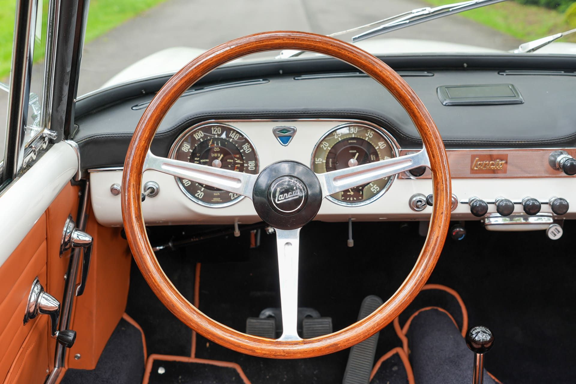 Lancia Flaminia Touring Convertible 3C 2.5 9