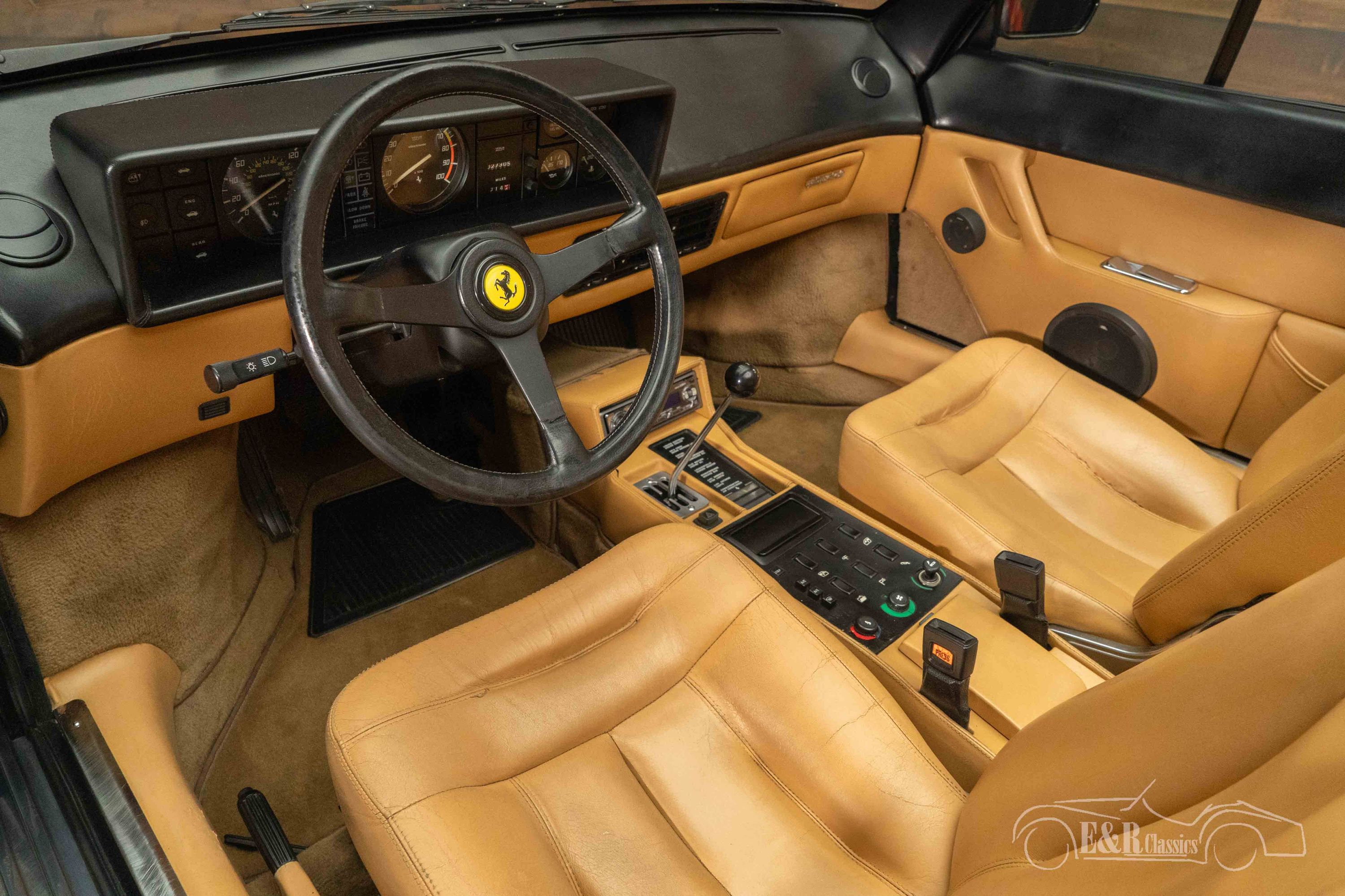 Ferrari Mondial Cabriolet 3
