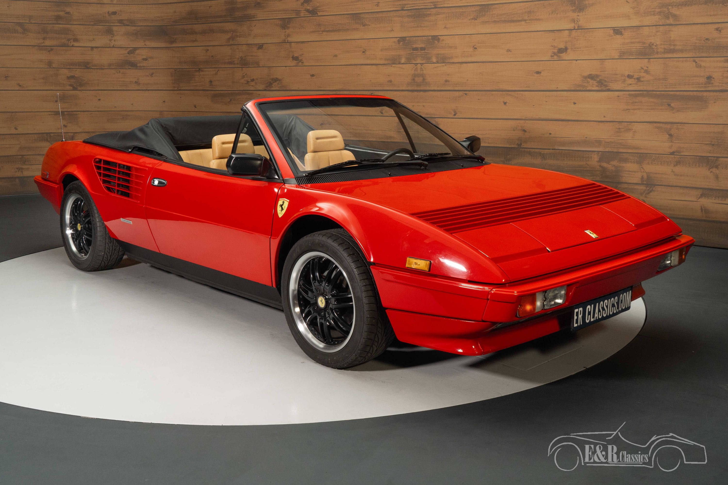 Ferrari Mondial Cabriolet 5