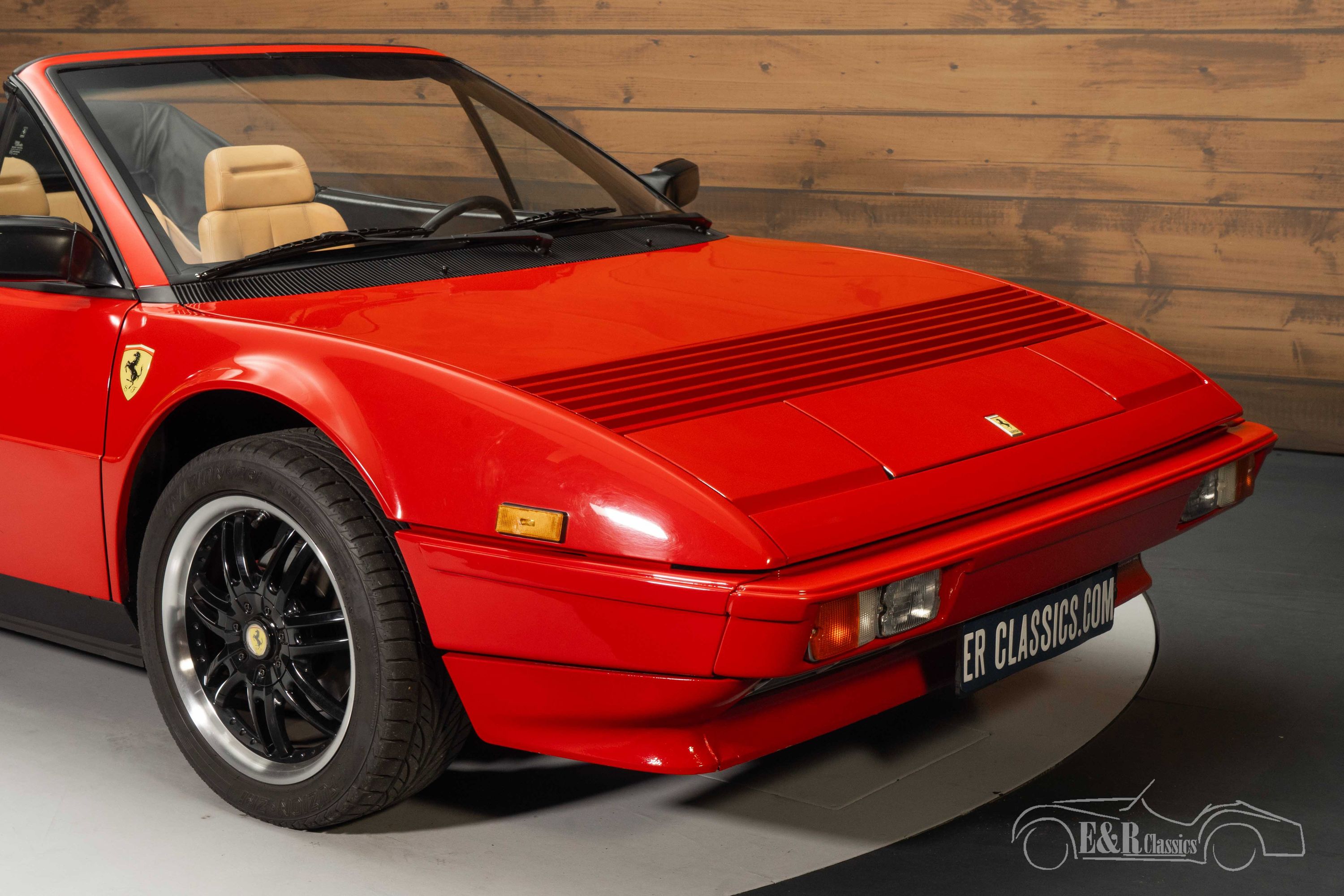 Ferrari Mondial Cabriolet 6