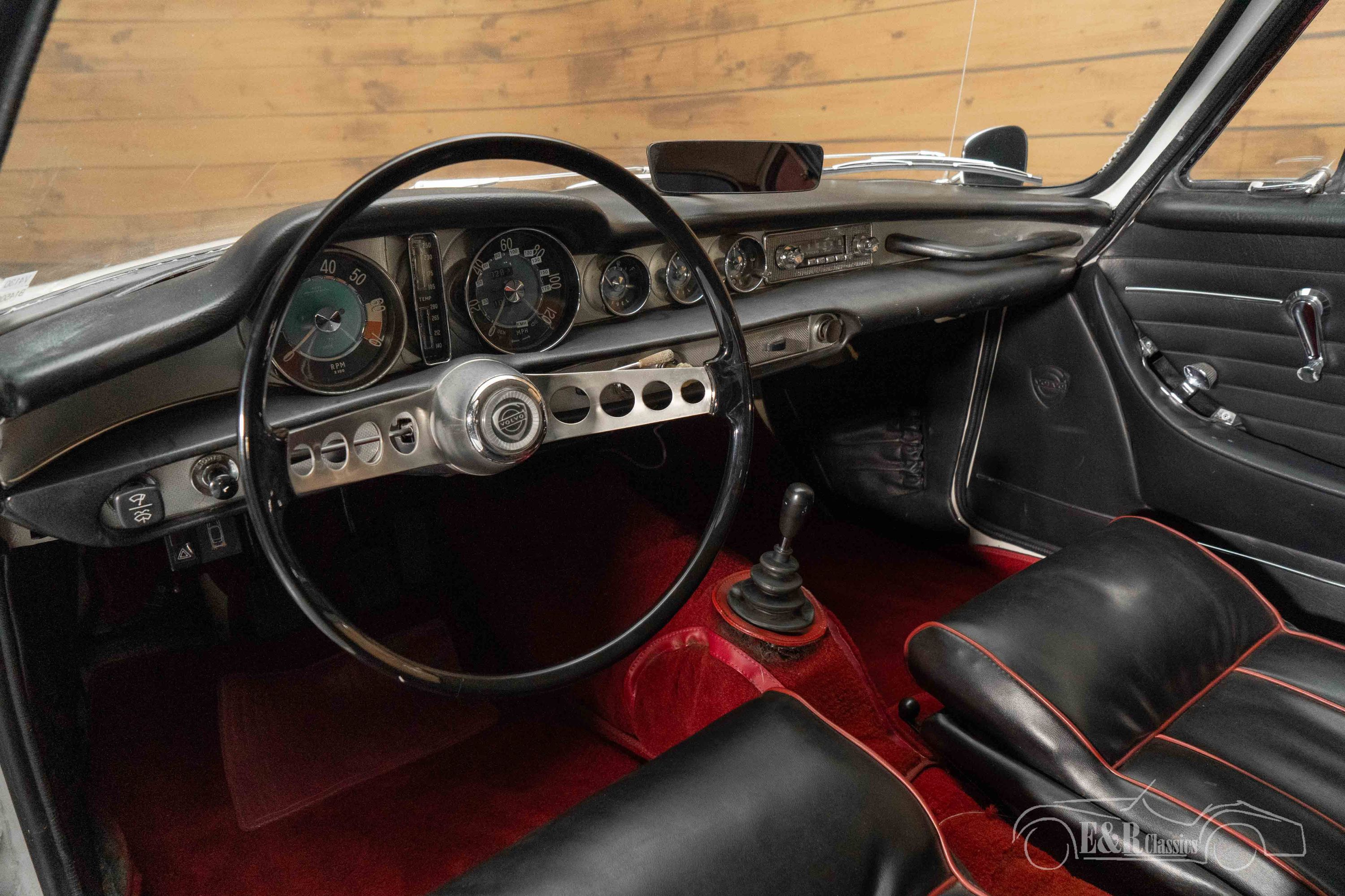 Volvo P1800S 3