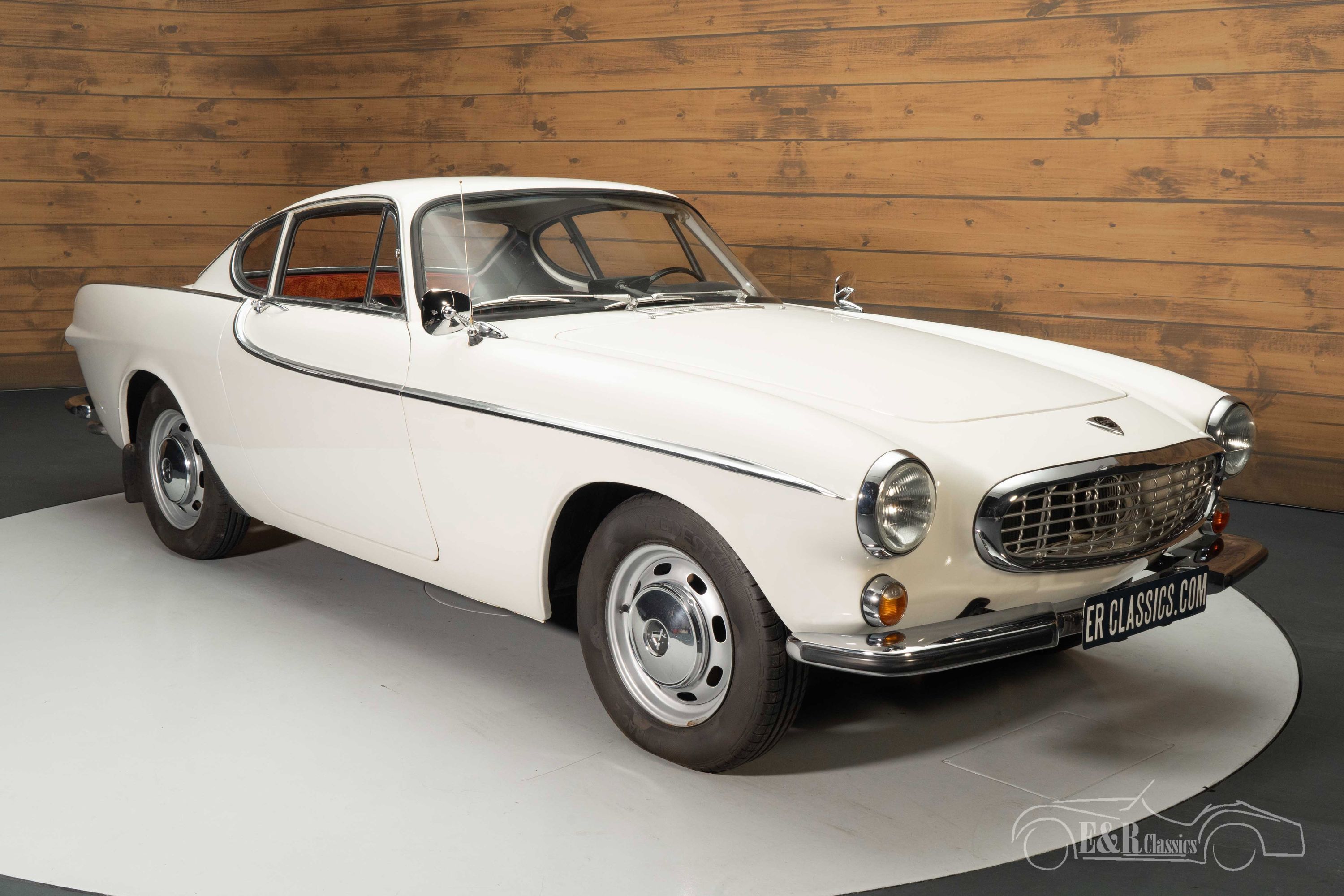 Volvo P1800S 5