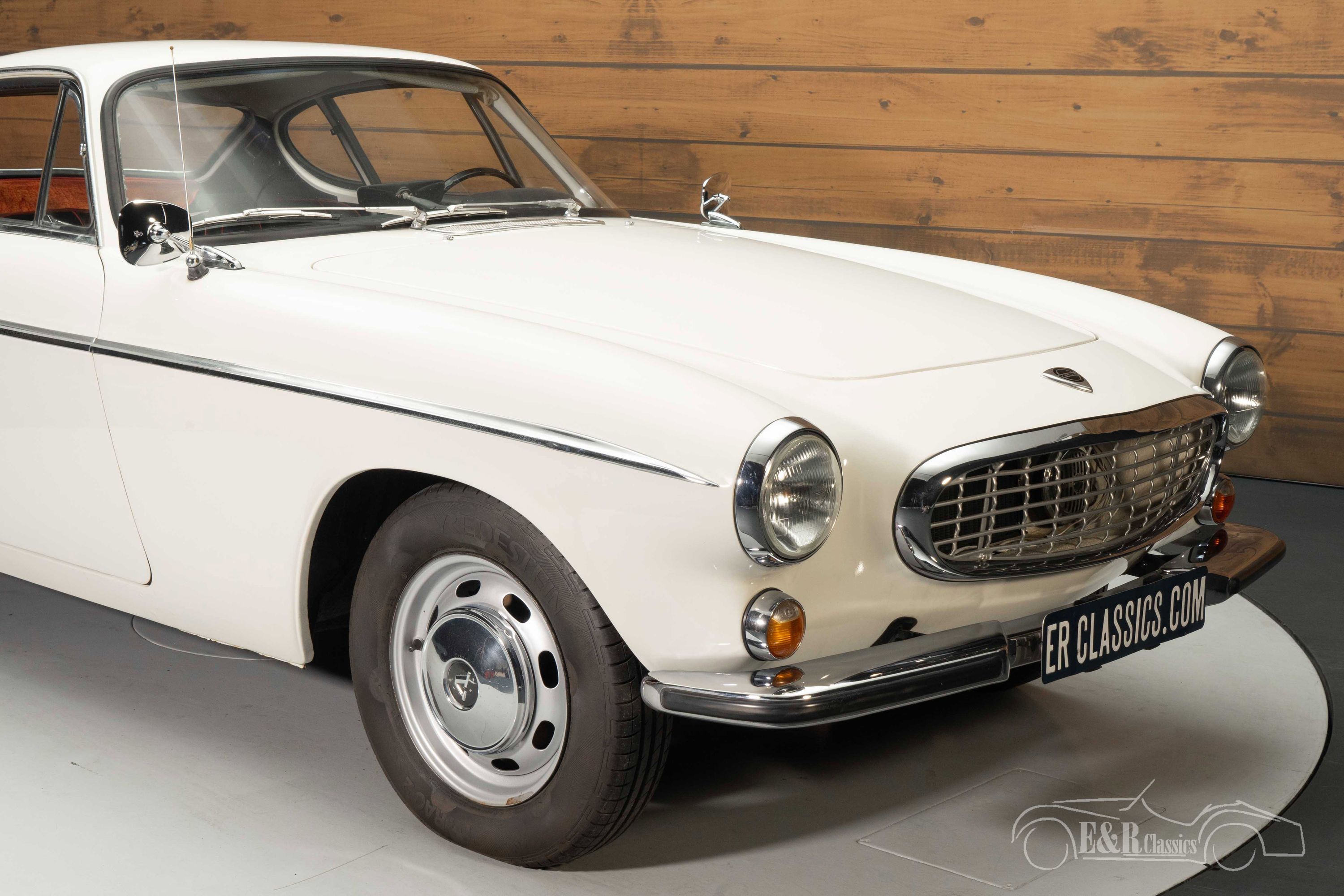Volvo P1800S 6