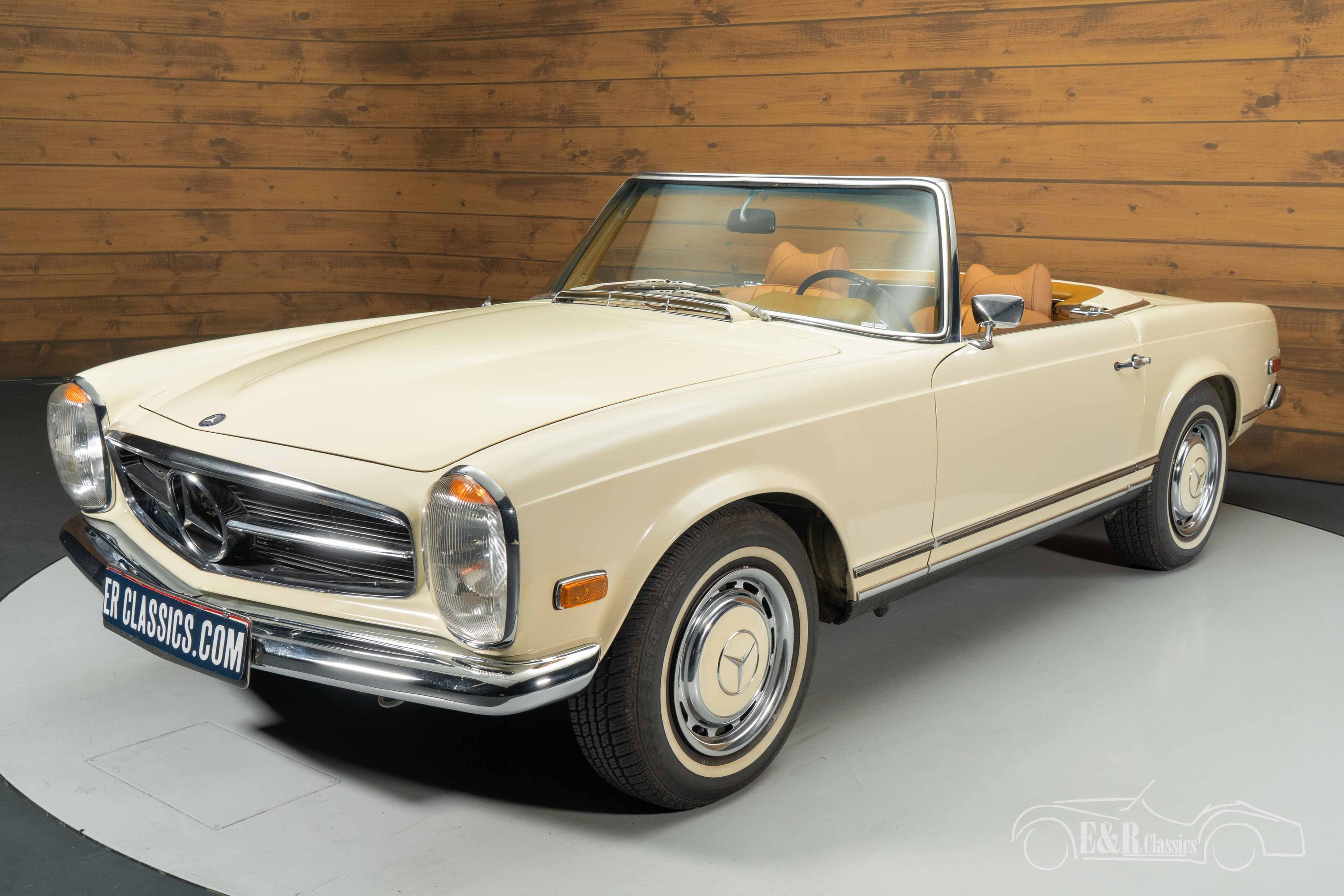 Mercedes-Benz 280 SL 8