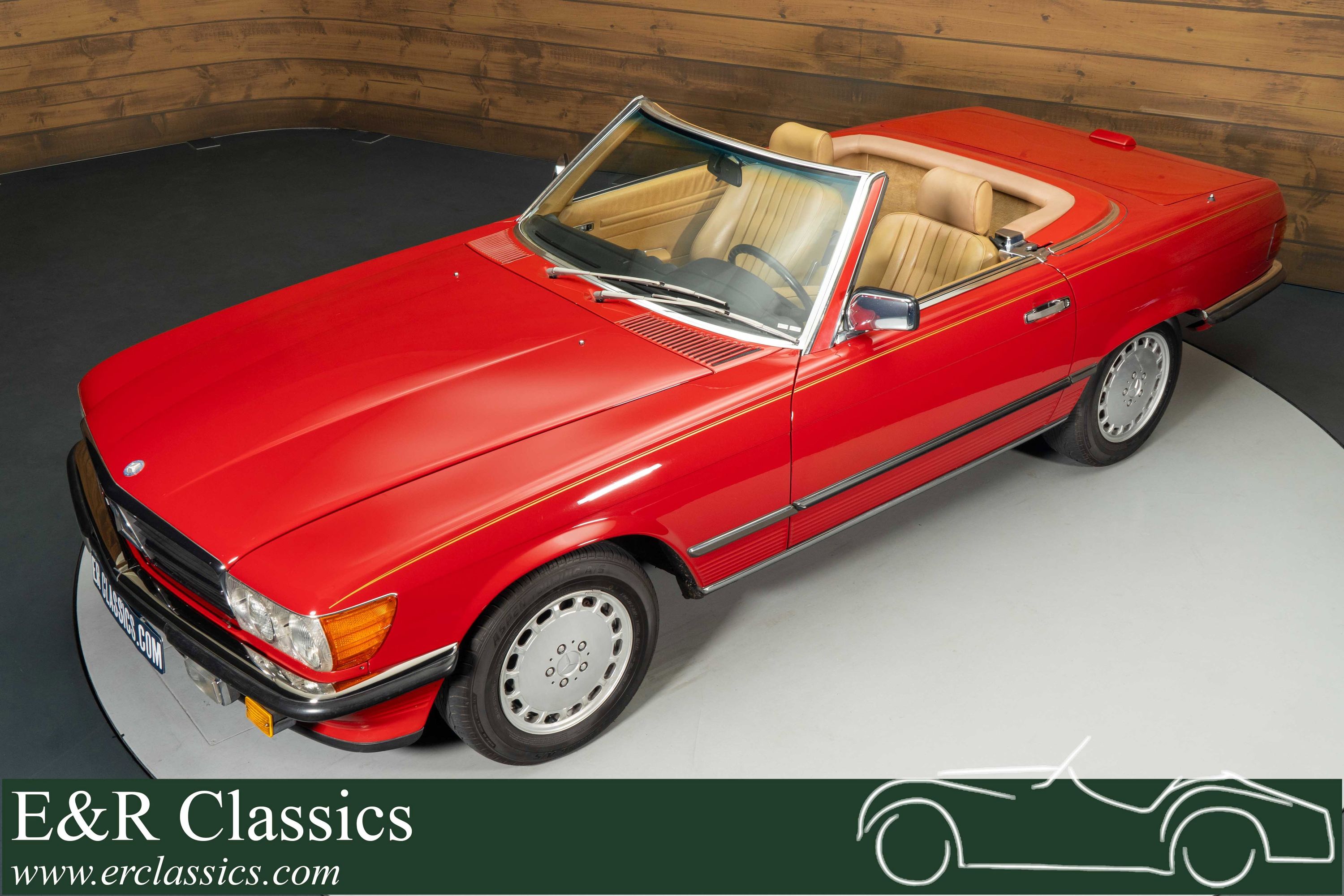 Mercedes-Benz 560 SL 4