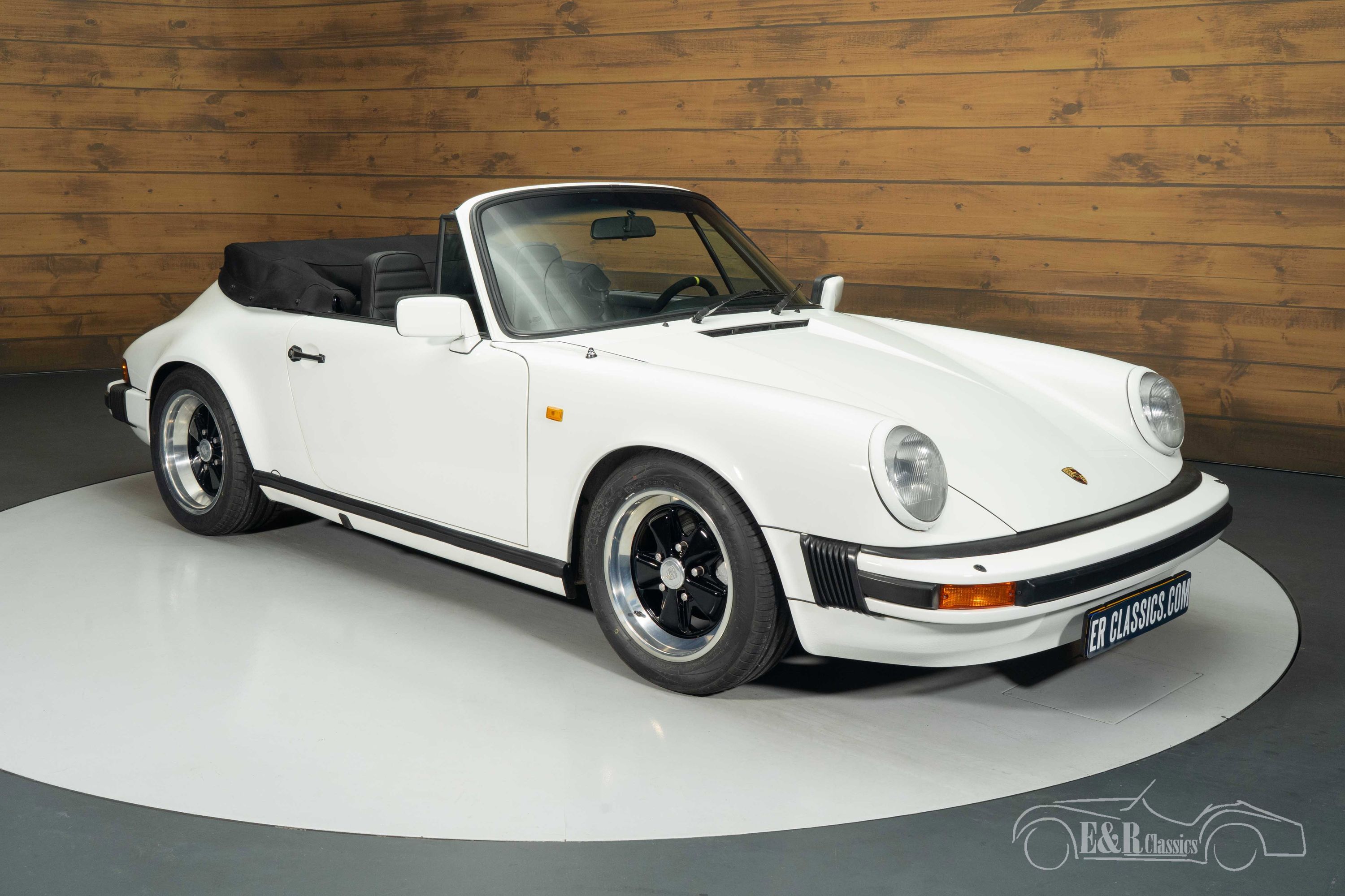 Porsche 911 SC cabriolet 5