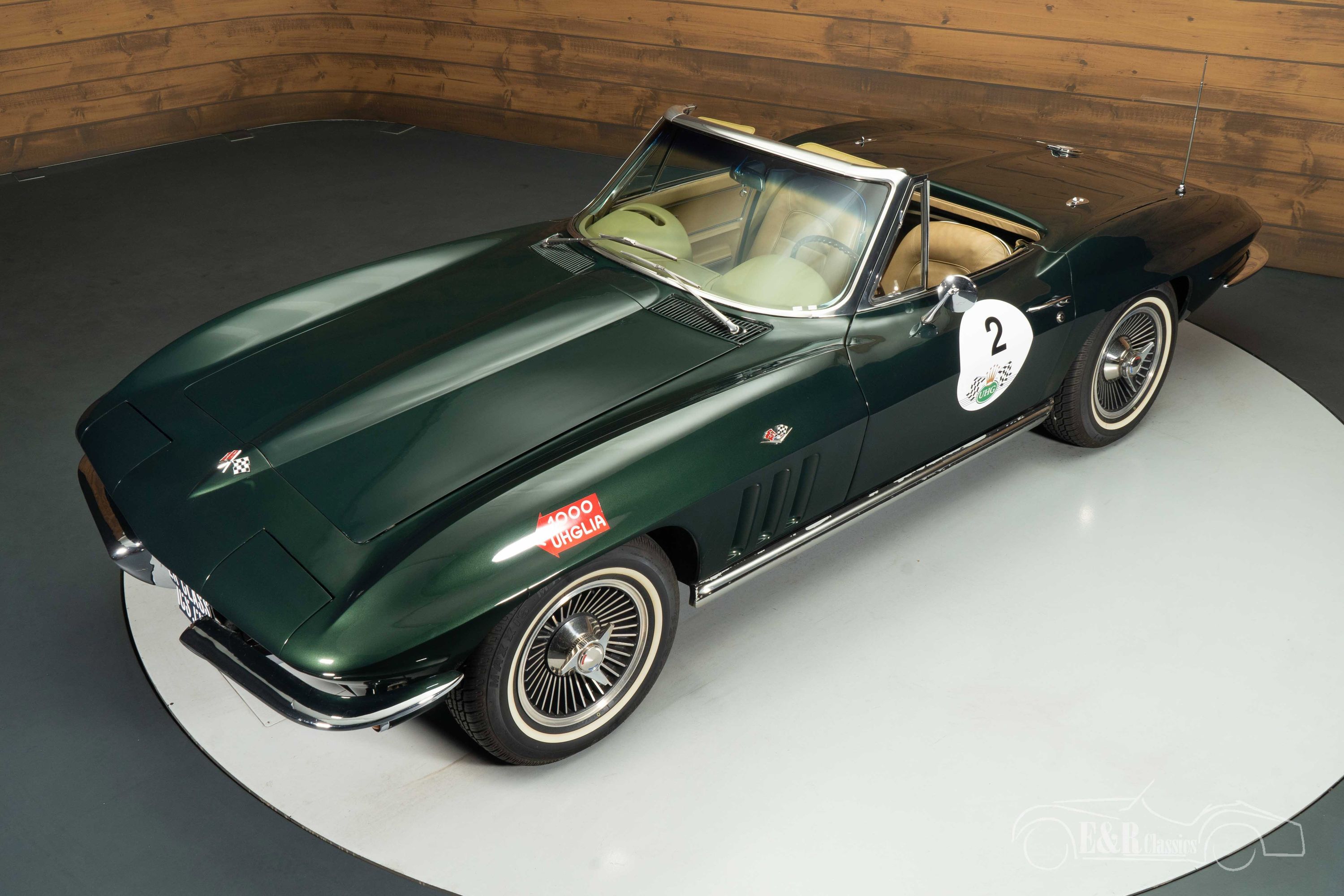 Chevrolet Corvette C2 Stingray Cabriolet 2