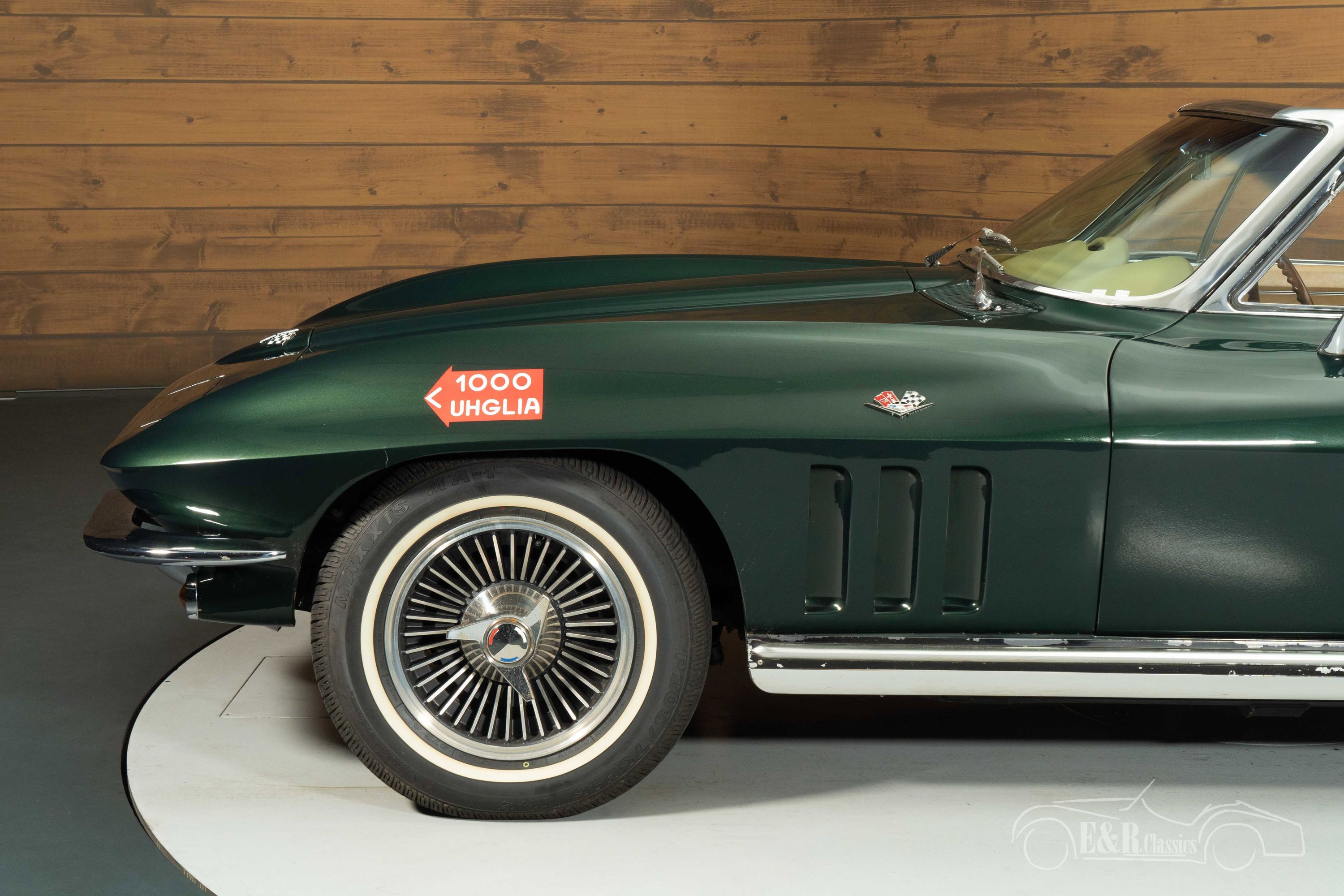 Chevrolet Corvette C2 Stingray Cabriolet 9