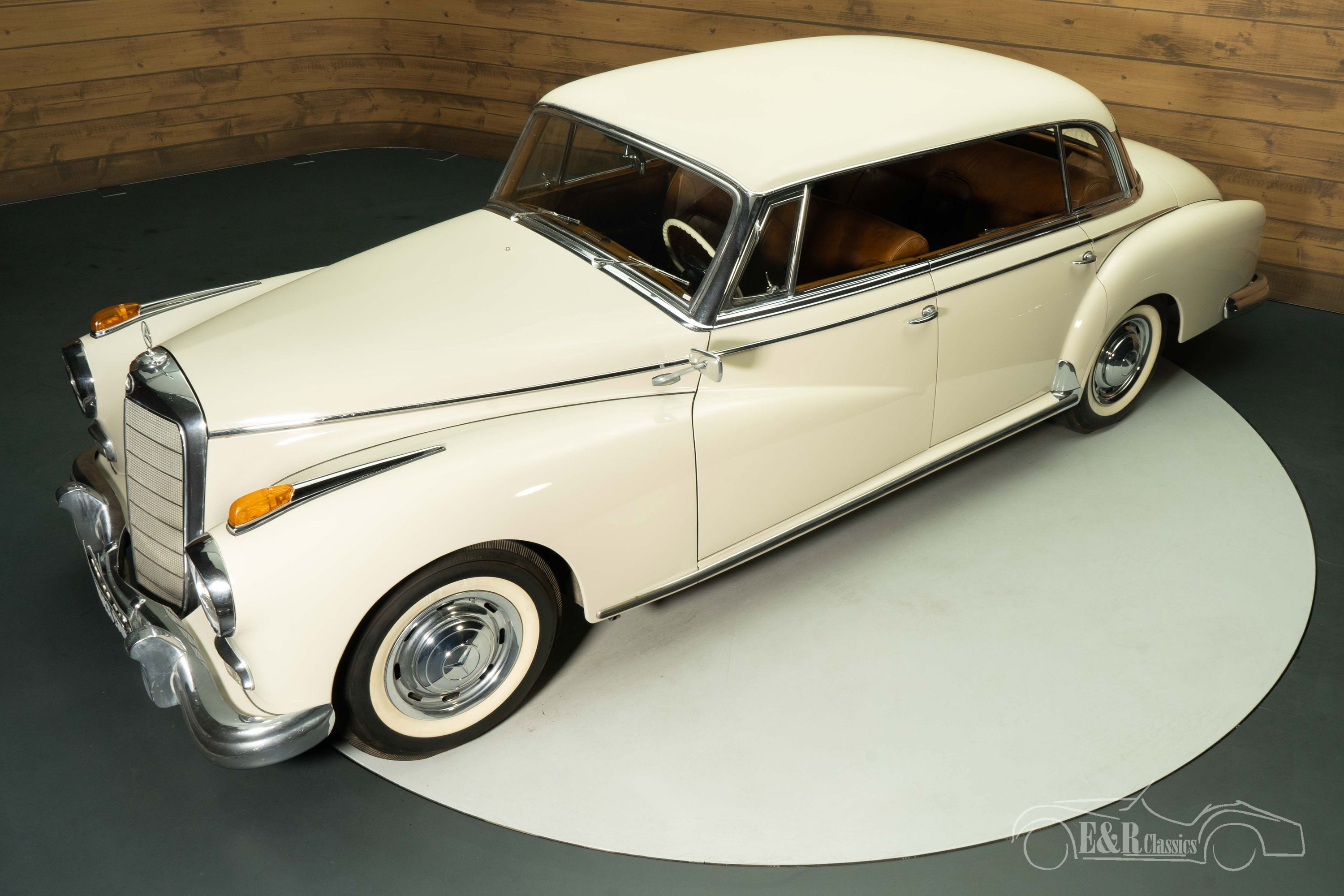 Mercedes-Benz 300 Adenauer 2