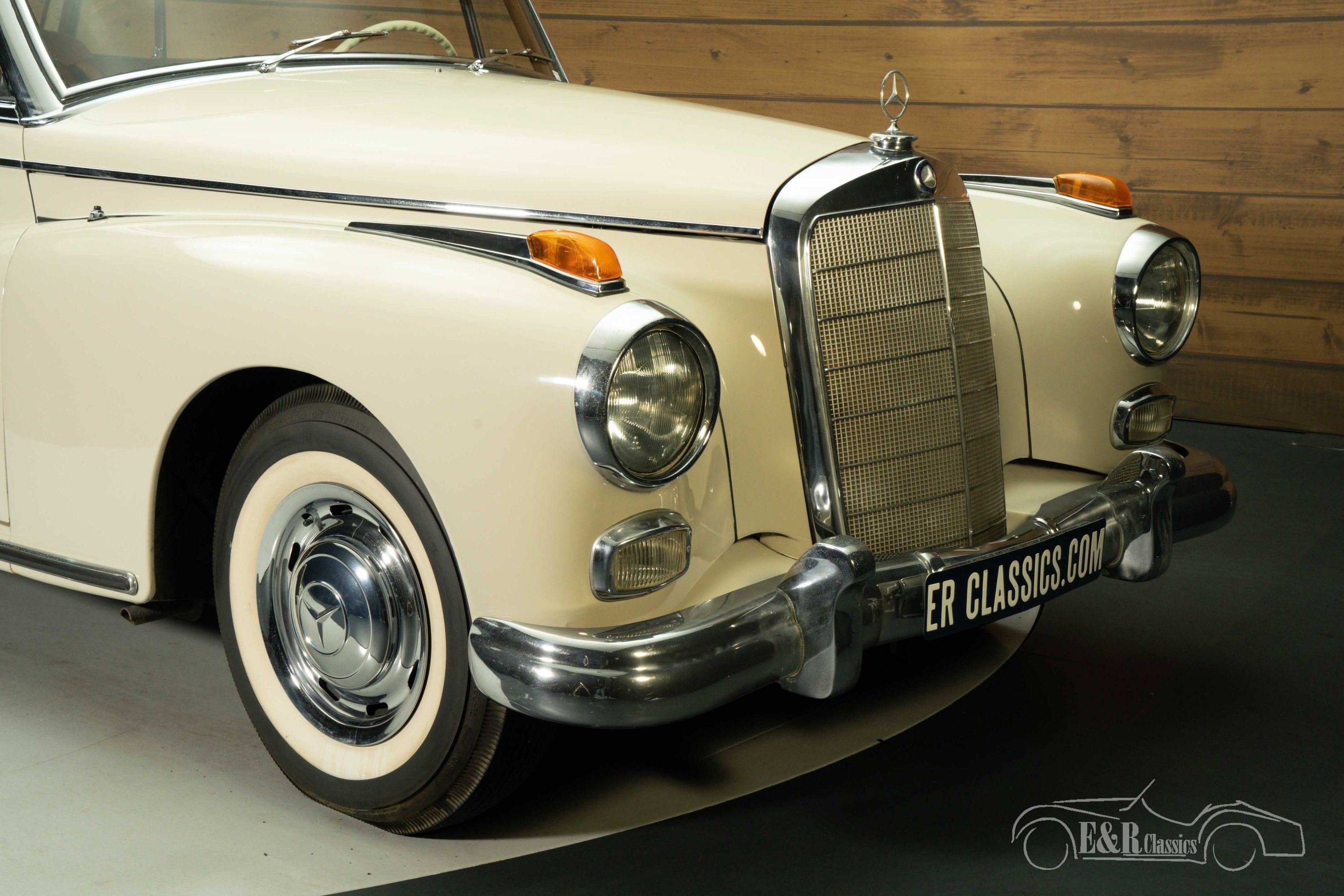 Mercedes-Benz 300 Adenauer 6